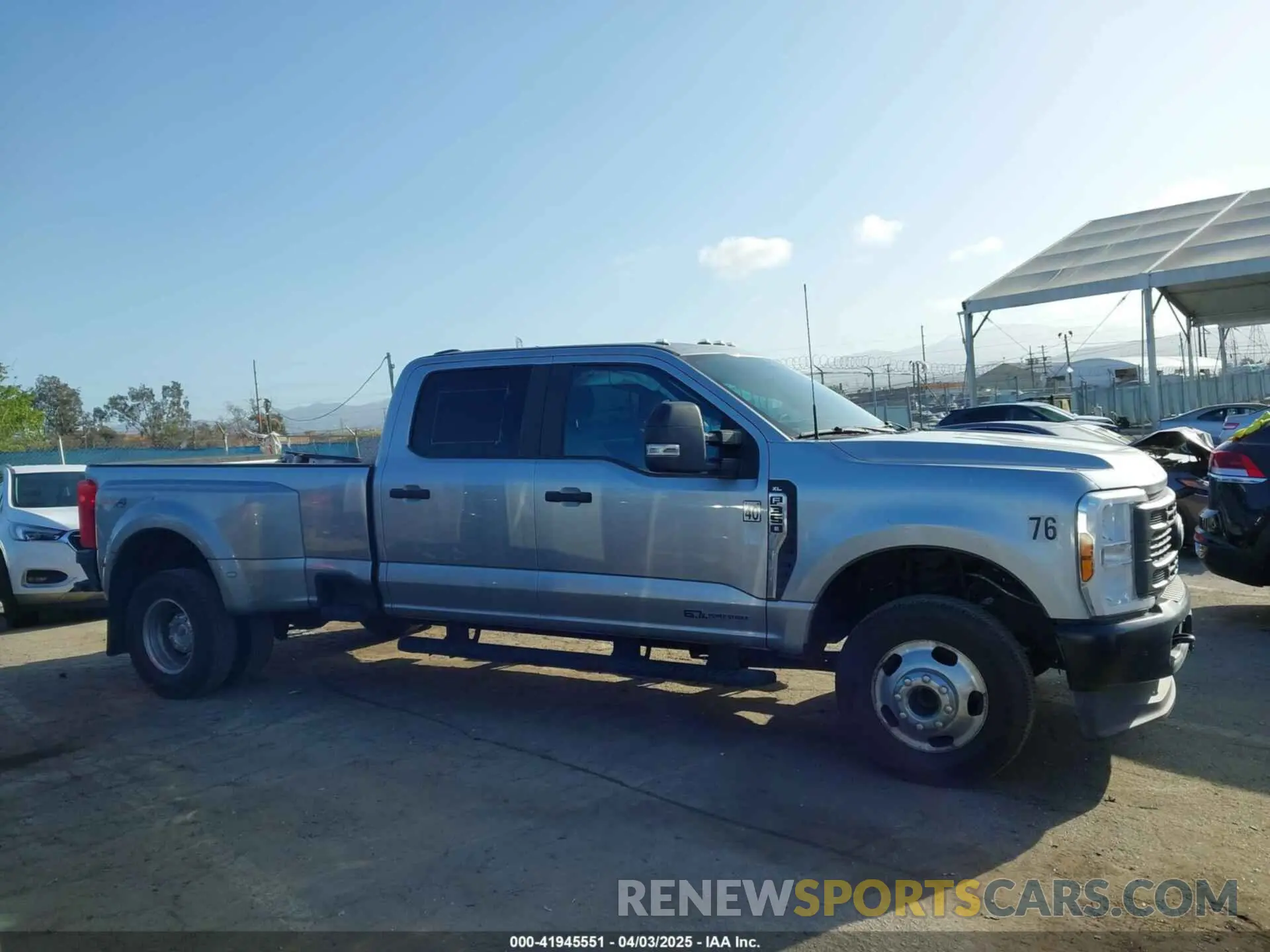 14 Photograph of a damaged car 1FT8W3DT3REE05440 FORD F-350 2024