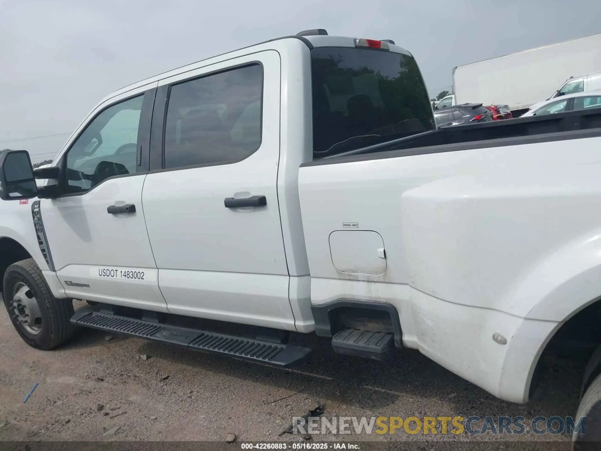 14 Photograph of a damaged car 1FT8W3DT5RED84736 FORD F-350 2024