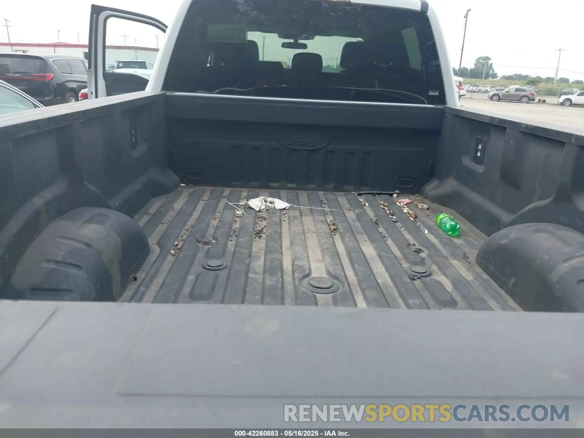 6 Photograph of a damaged car 1FT8W3DT5RED84736 FORD F-350 2024