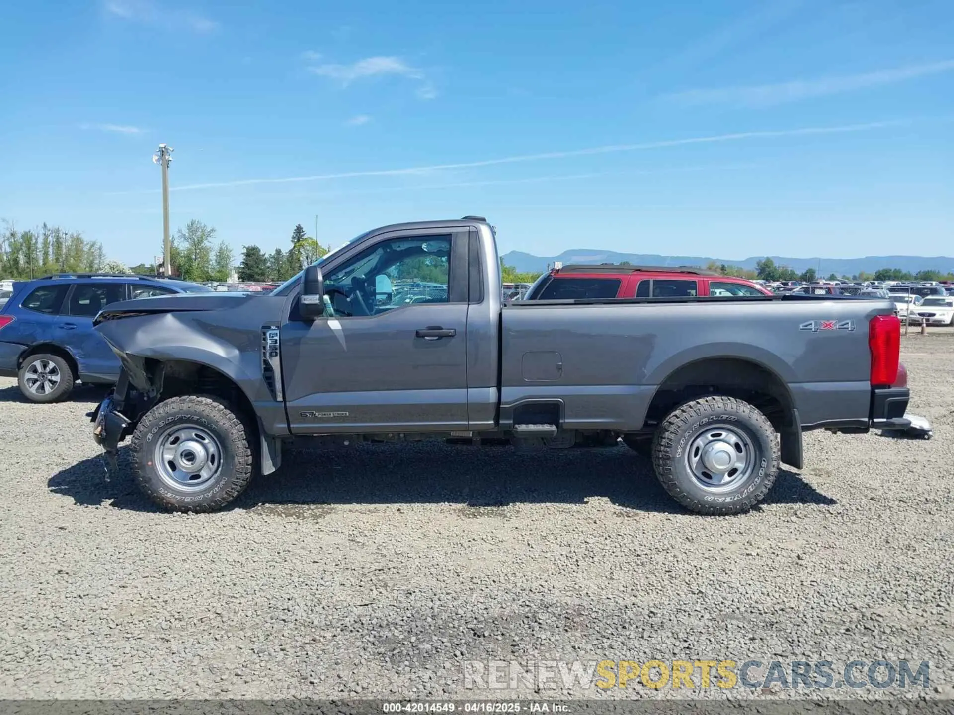 18 Photograph of a damaged car 1FTRF3BT5REC87544 FORD F-350 2024