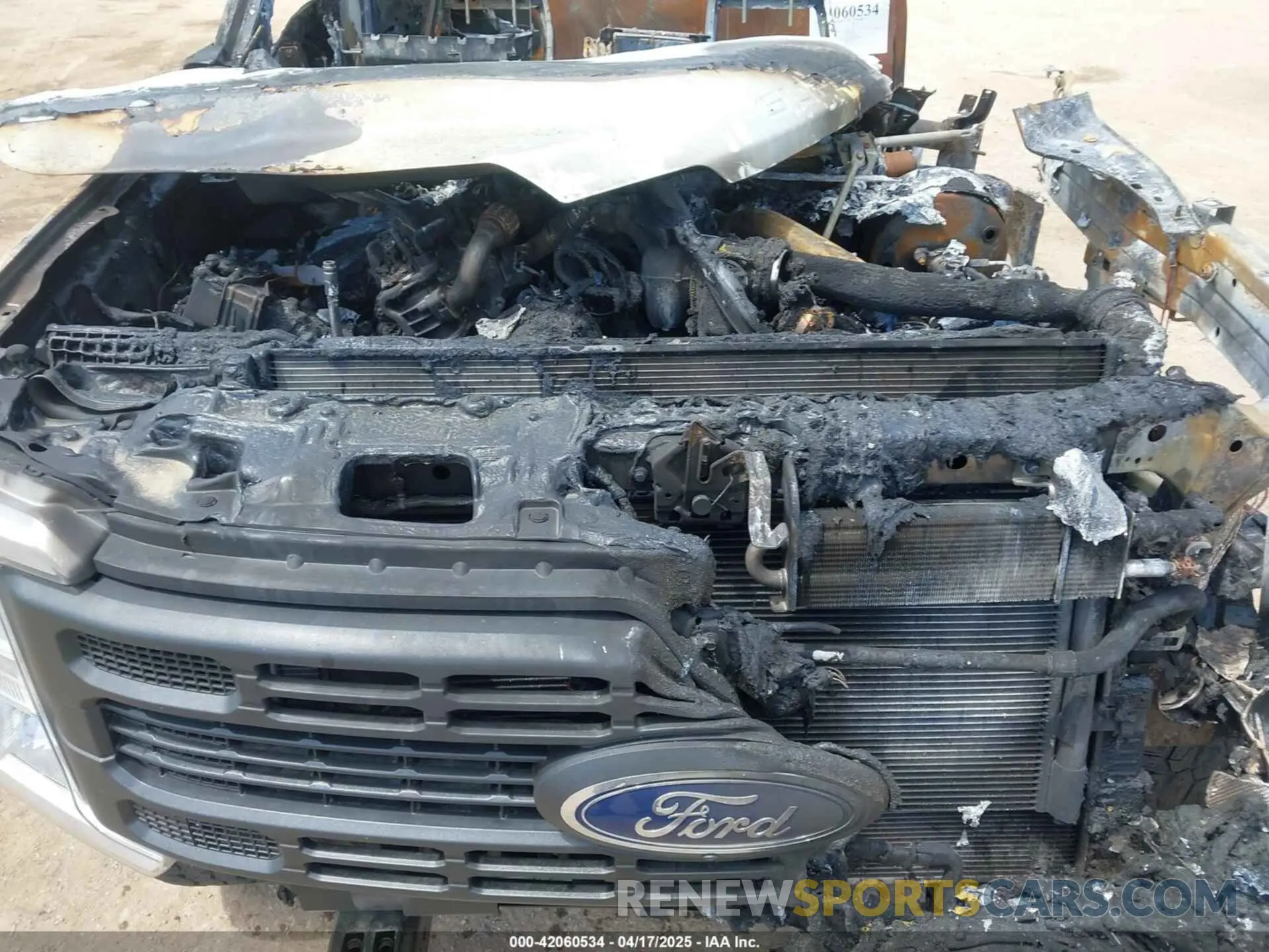 10 Photograph of a damaged car 1FTRF3BT7REF80541 FORD F-350 2024