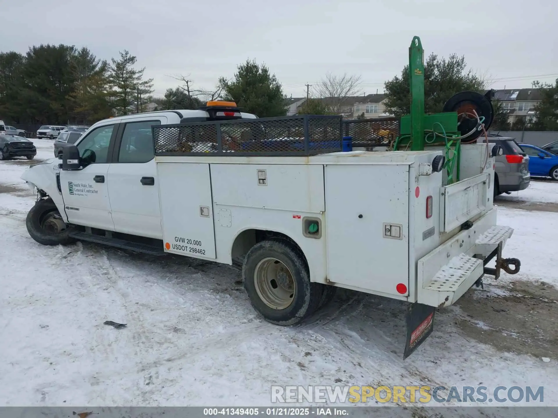 3 Photograph of a damaged car 1FD8W3HT8KEF61632 FORD F-350 CHASSIS 2019