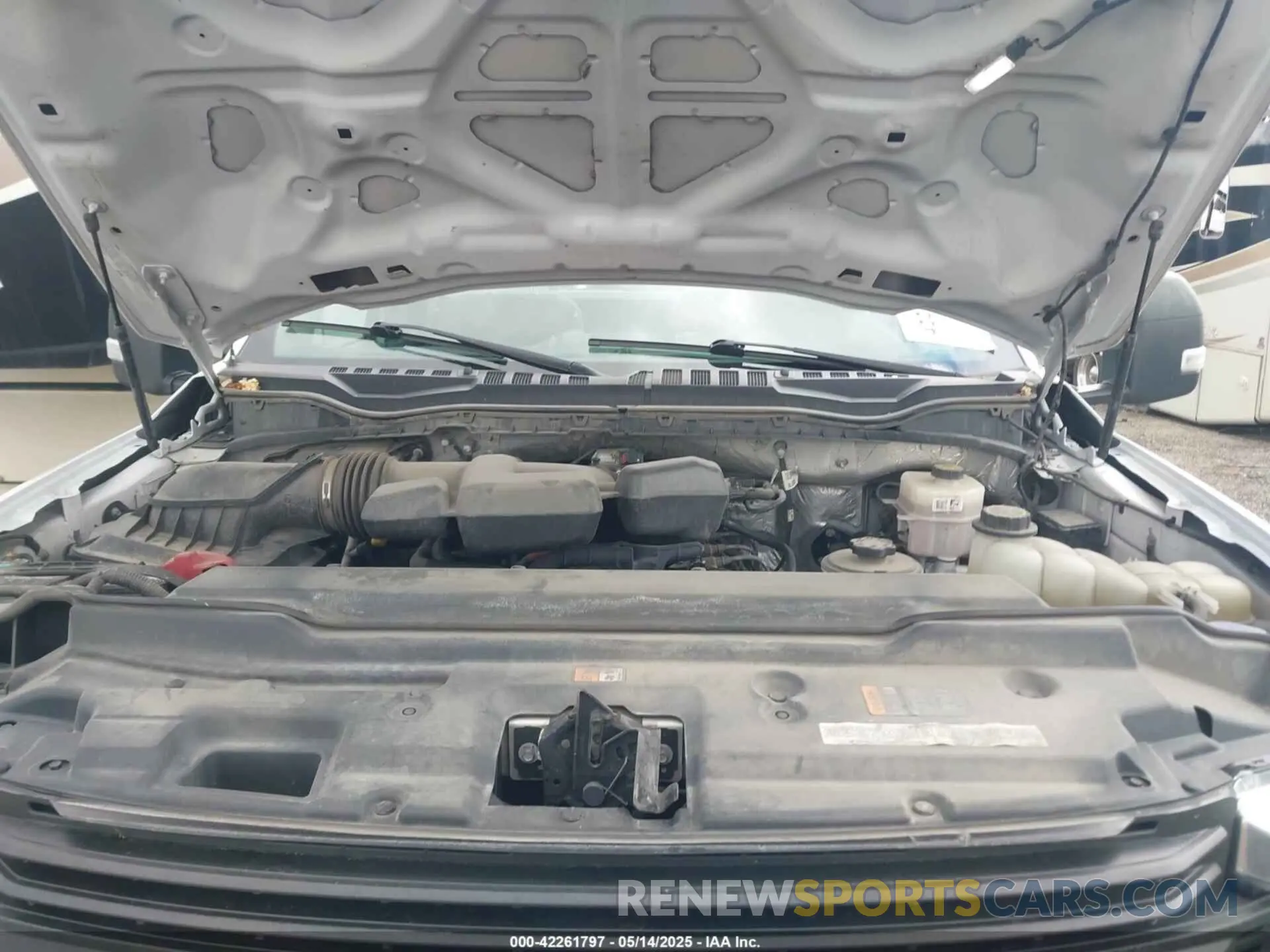 9 Photograph of a damaged car 1FDRF3G60KED40560 FORD F-350 CHASSIS 2019