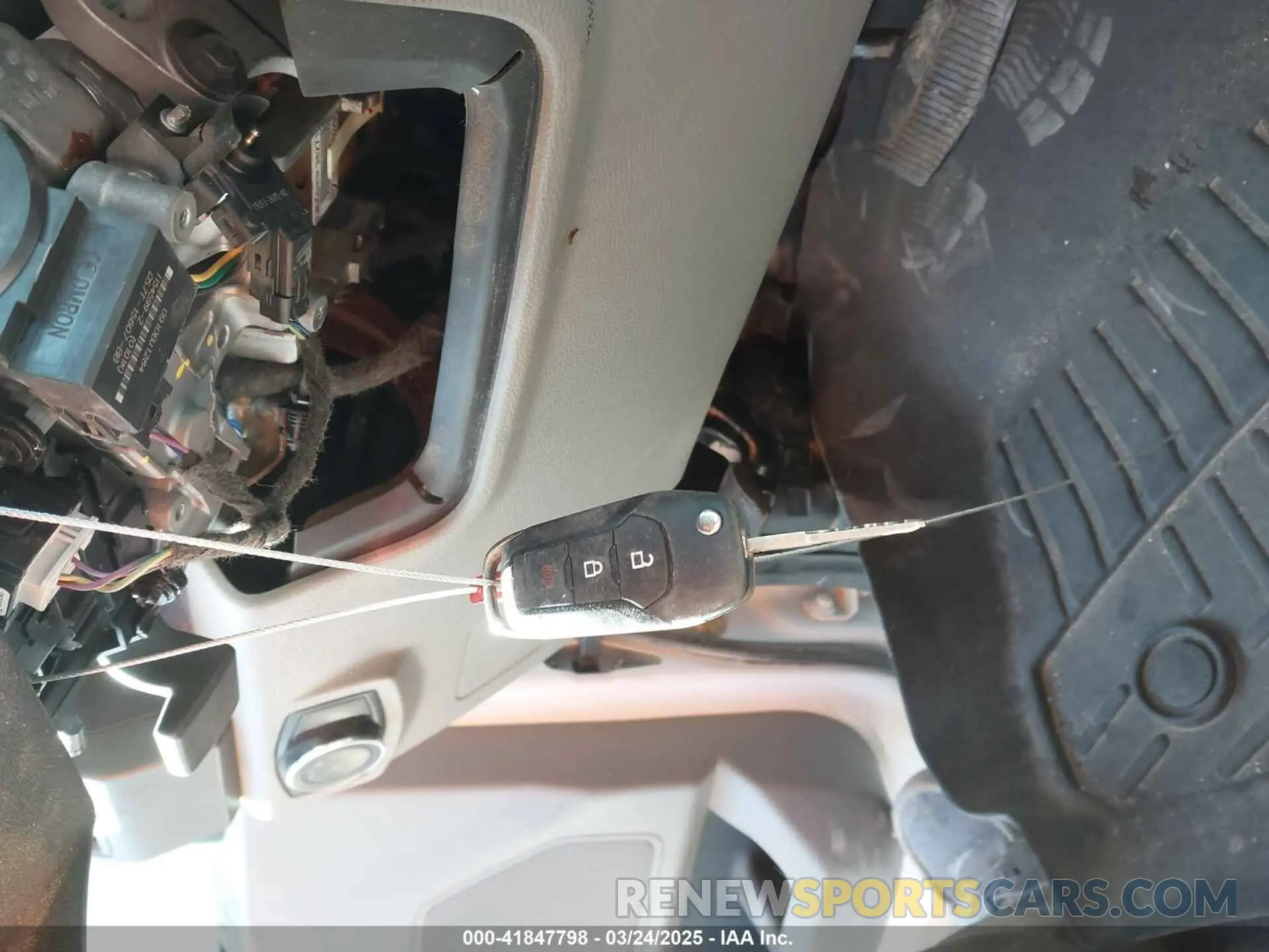 10 Photograph of a damaged car 1FD8W3HT0LEC46969 FORD F-350 CHASSIS 2020