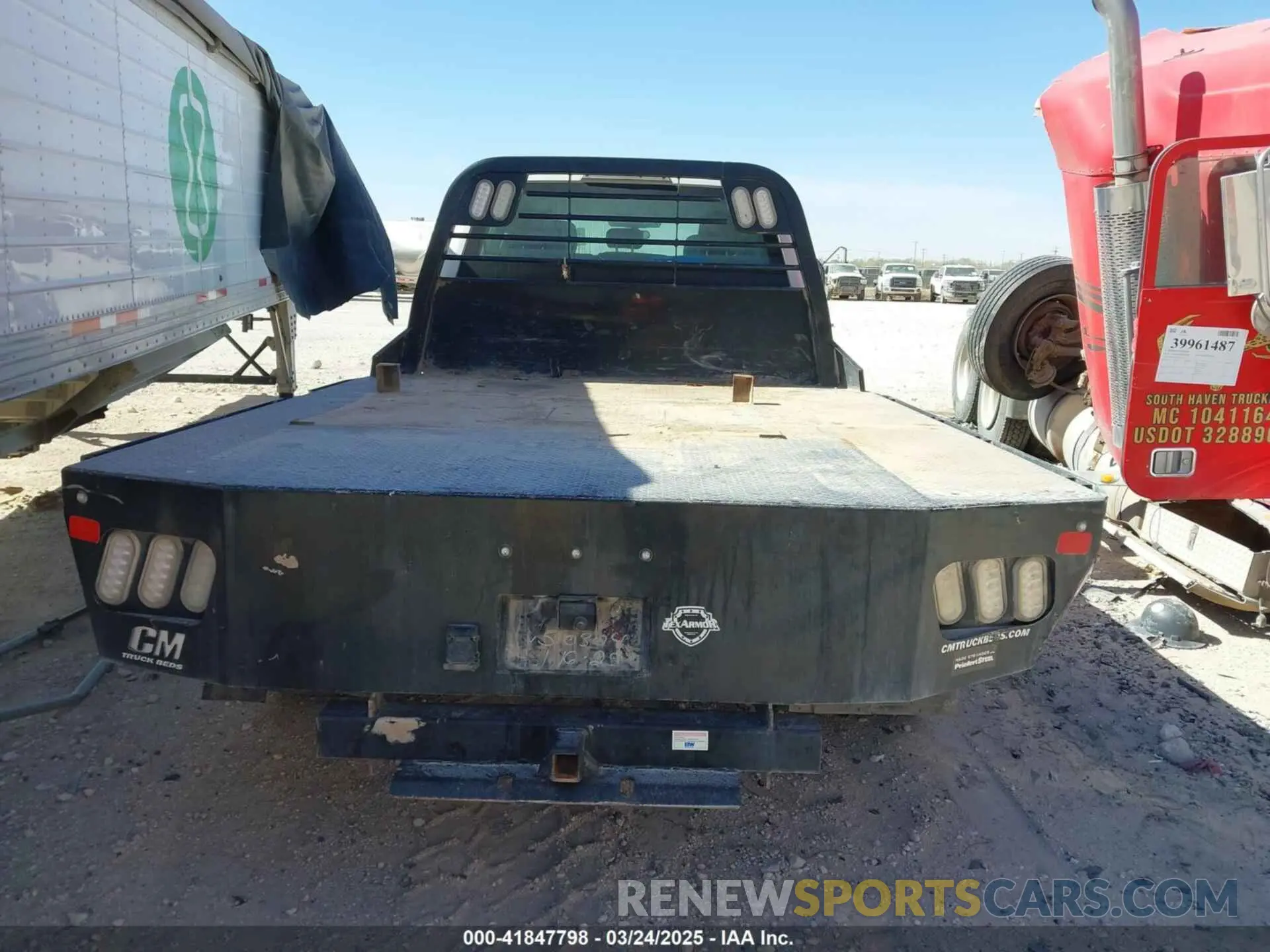 15 Photograph of a damaged car 1FD8W3HT0LEC46969 FORD F-350 CHASSIS 2020