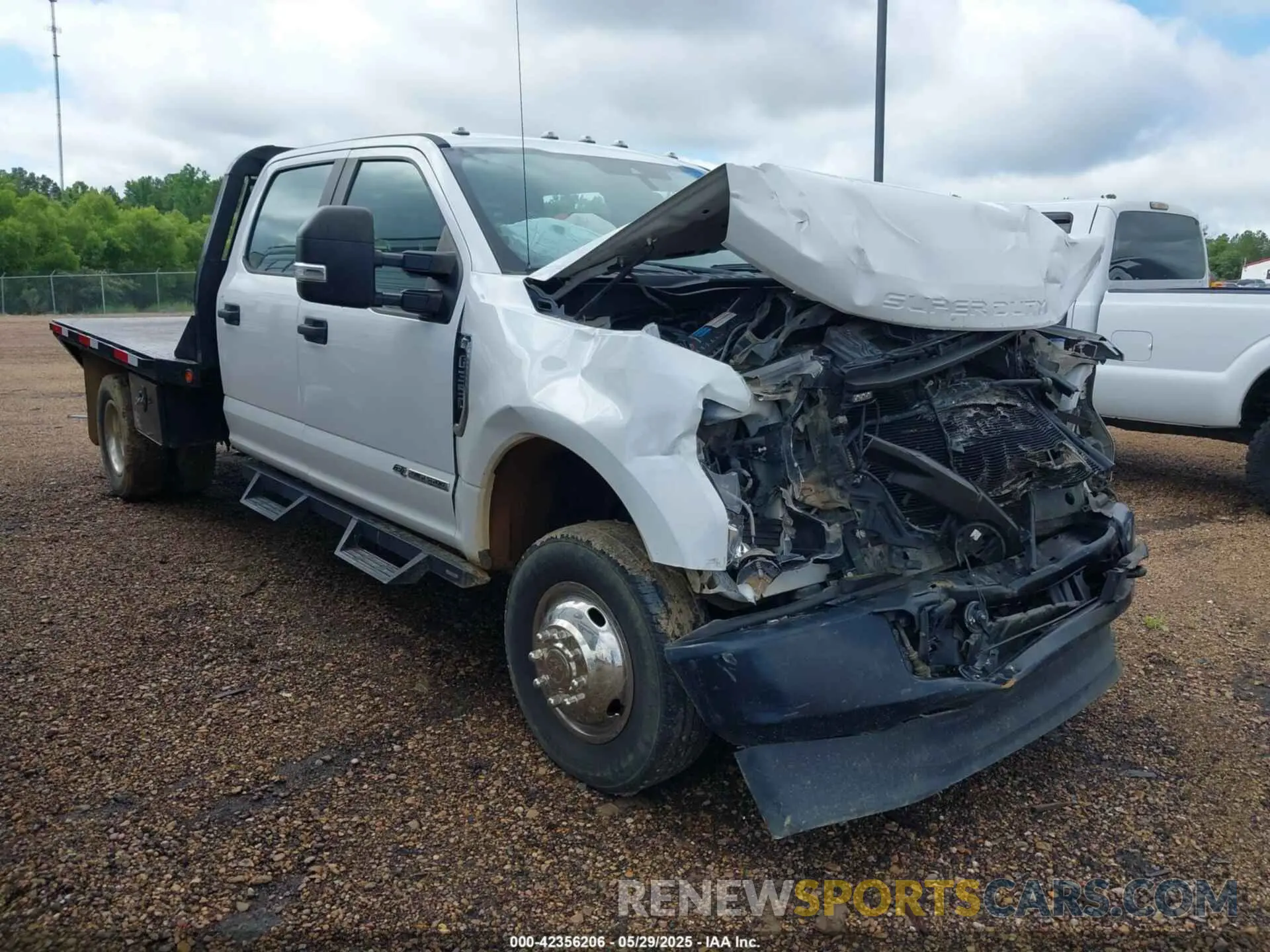 1 Photograph of a damaged car 1FD8W3HTXLED98208 FORD F-350 CHASSIS 2020