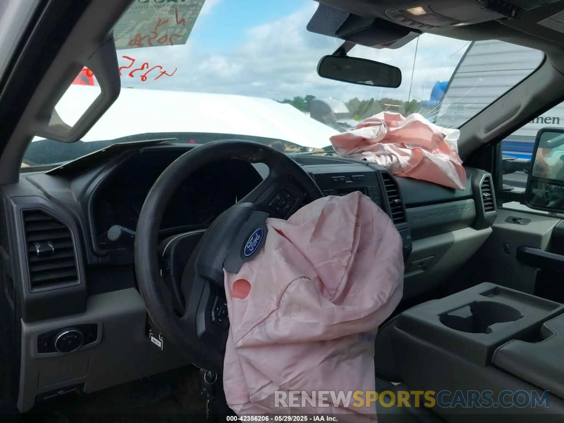 13 Photograph of a damaged car 1FD8W3HTXLED98208 FORD F-350 CHASSIS 2020