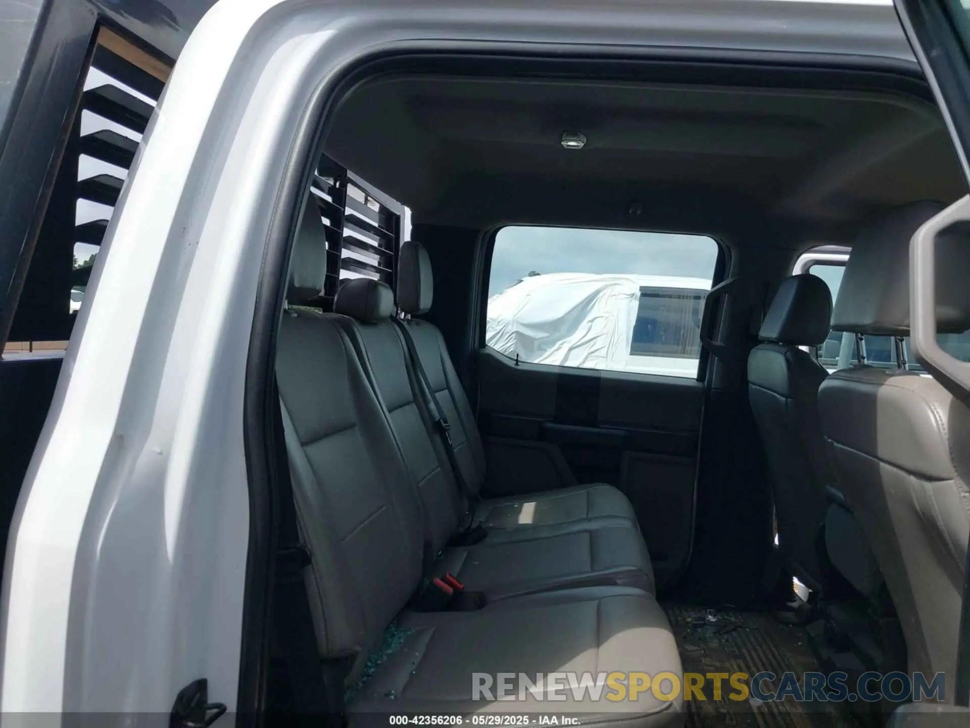 6 Photograph of a damaged car 1FD8W3HTXLED98208 FORD F-350 CHASSIS 2020