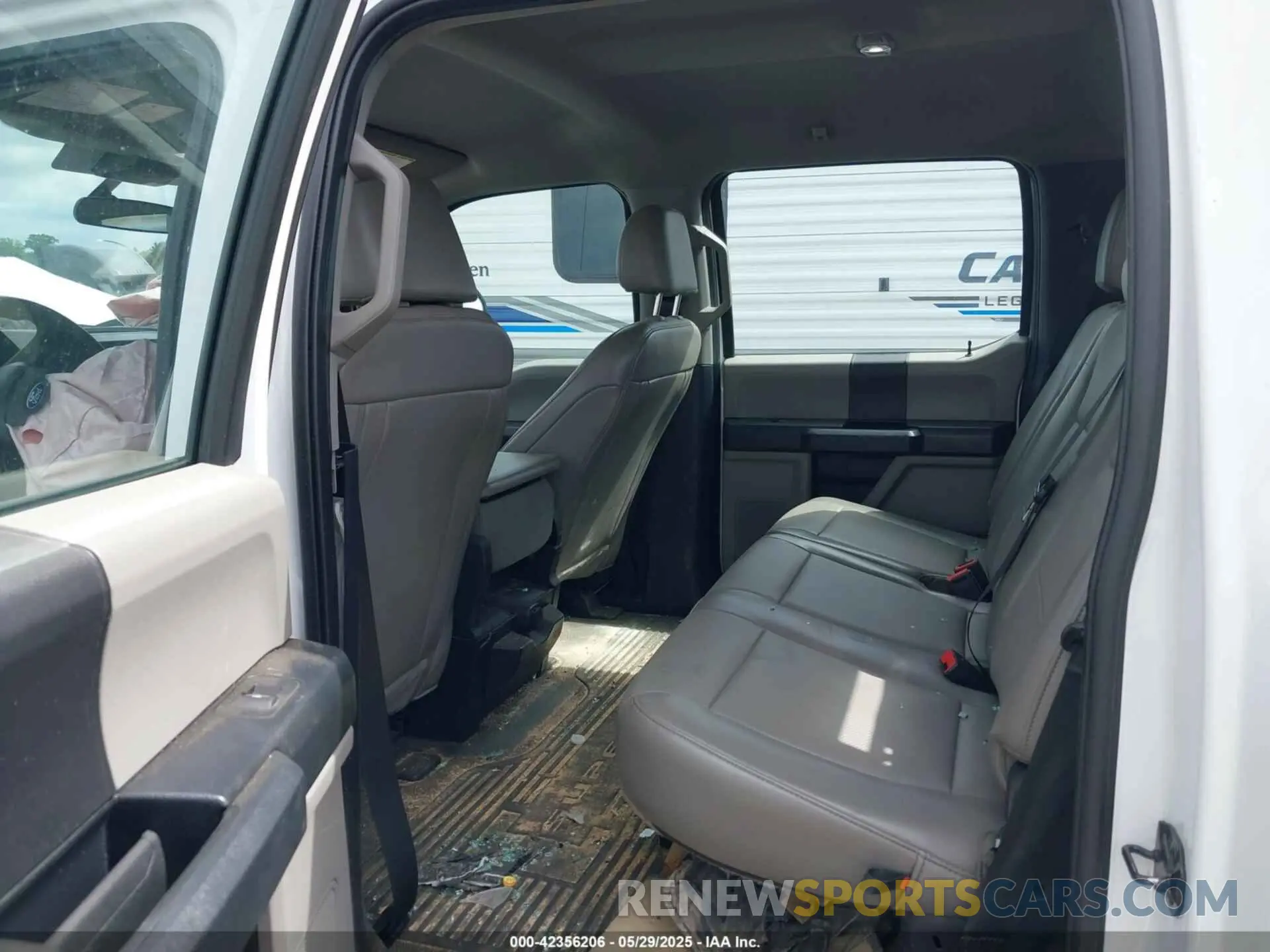 7 Photograph of a damaged car 1FD8W3HTXLED98208 FORD F-350 CHASSIS 2020