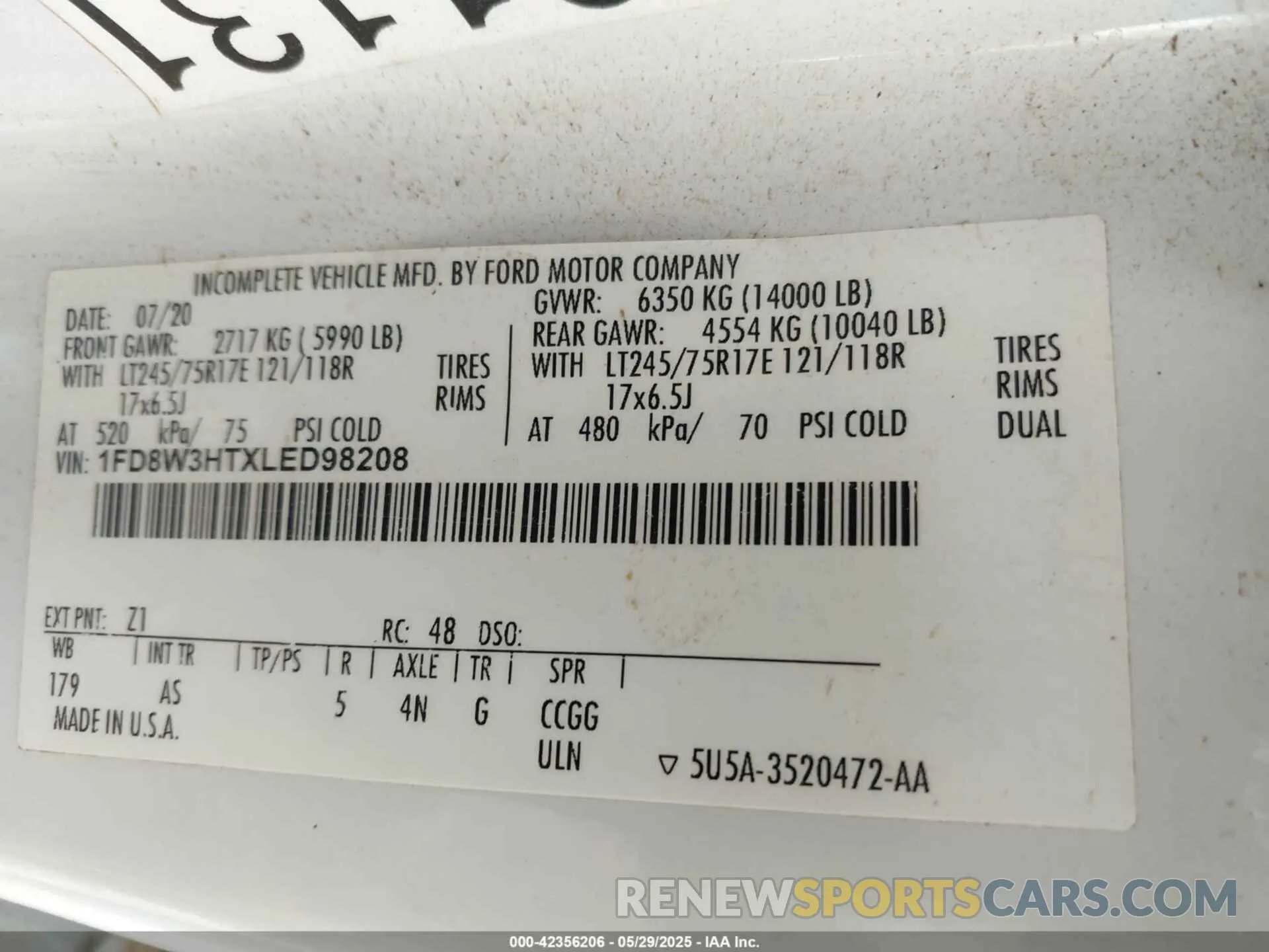 8 Photograph of a damaged car 1FD8W3HTXLED98208 FORD F-350 CHASSIS 2020