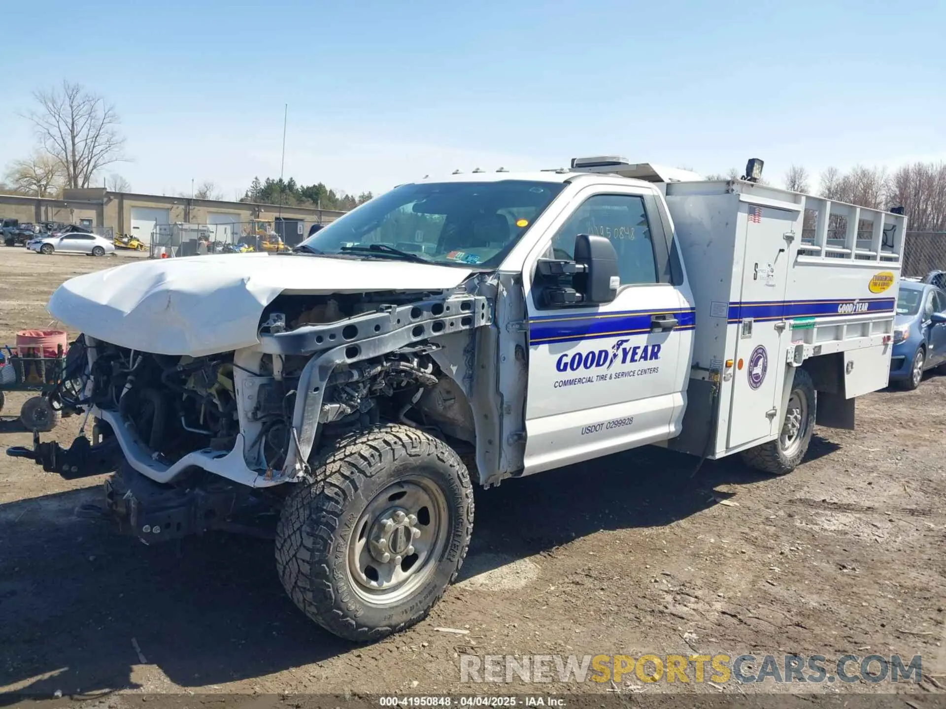 2 Photograph of a damaged car 1FDBF3E6XLEE22947 FORD F-350 CHASSIS 2020