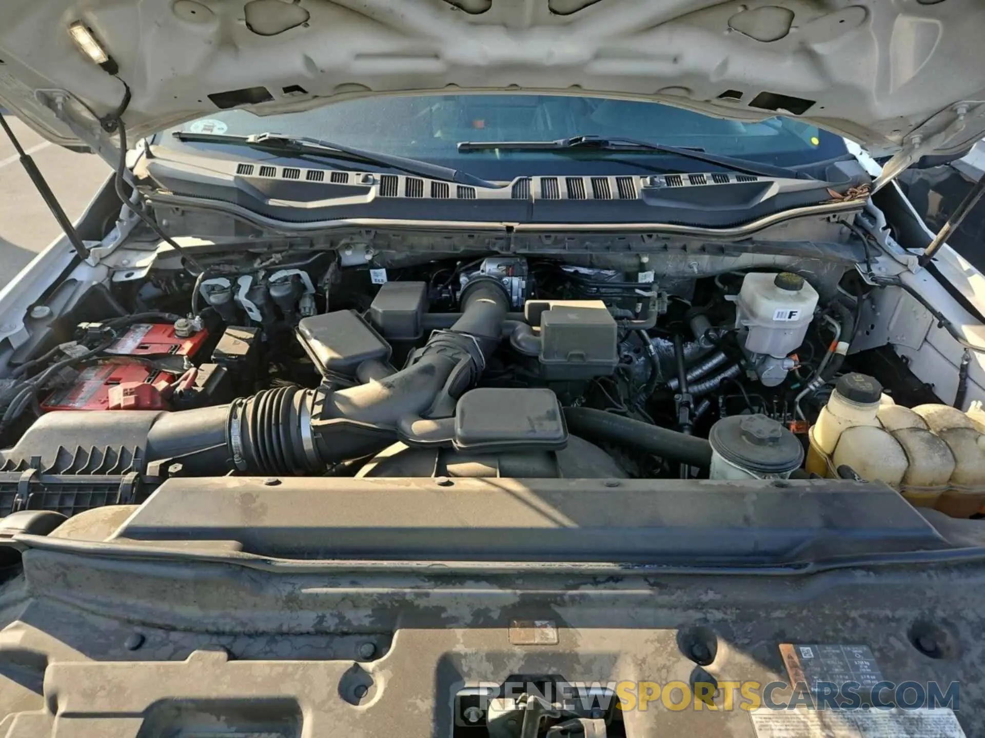 8 Photograph of a damaged car 1FDRF3G69LED08823 FORD F-350 CHASSIS 2020
