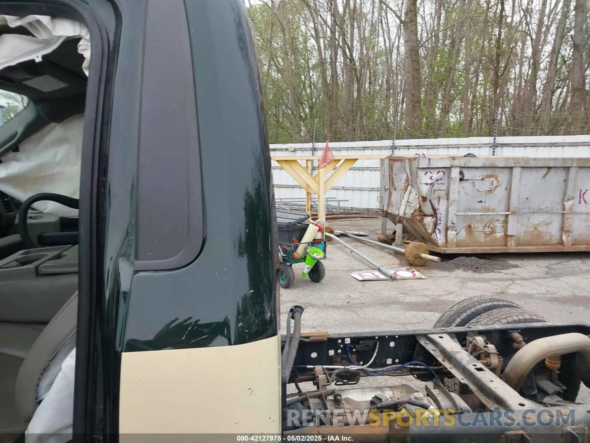 7 Photograph of a damaged car 1FDRF3HT3LED22690 FORD F-350 CHASSIS 2020