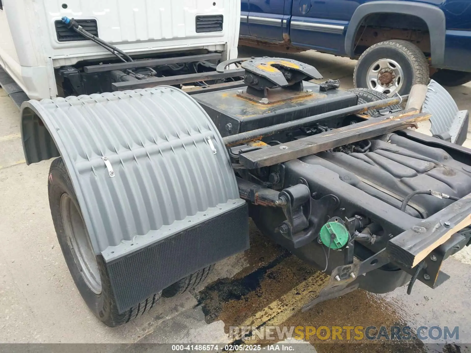 12 Photograph of a damaged car 1FD8W3HT8MEC45330 FORD F-350 CHASSIS 2021