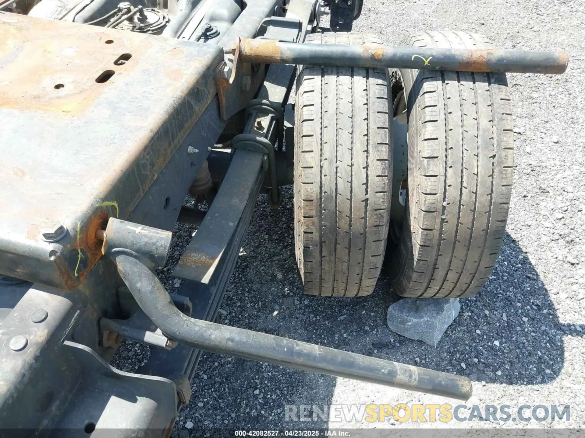 14 Photograph of a damaged car 1FDRF3GT3PEC64023 FORD F-350 CHASSIS 2023