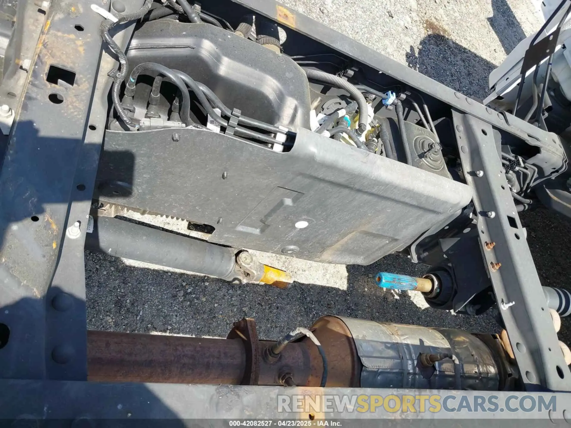 15 Photograph of a damaged car 1FDRF3GT3PEC64023 FORD F-350 CHASSIS 2023