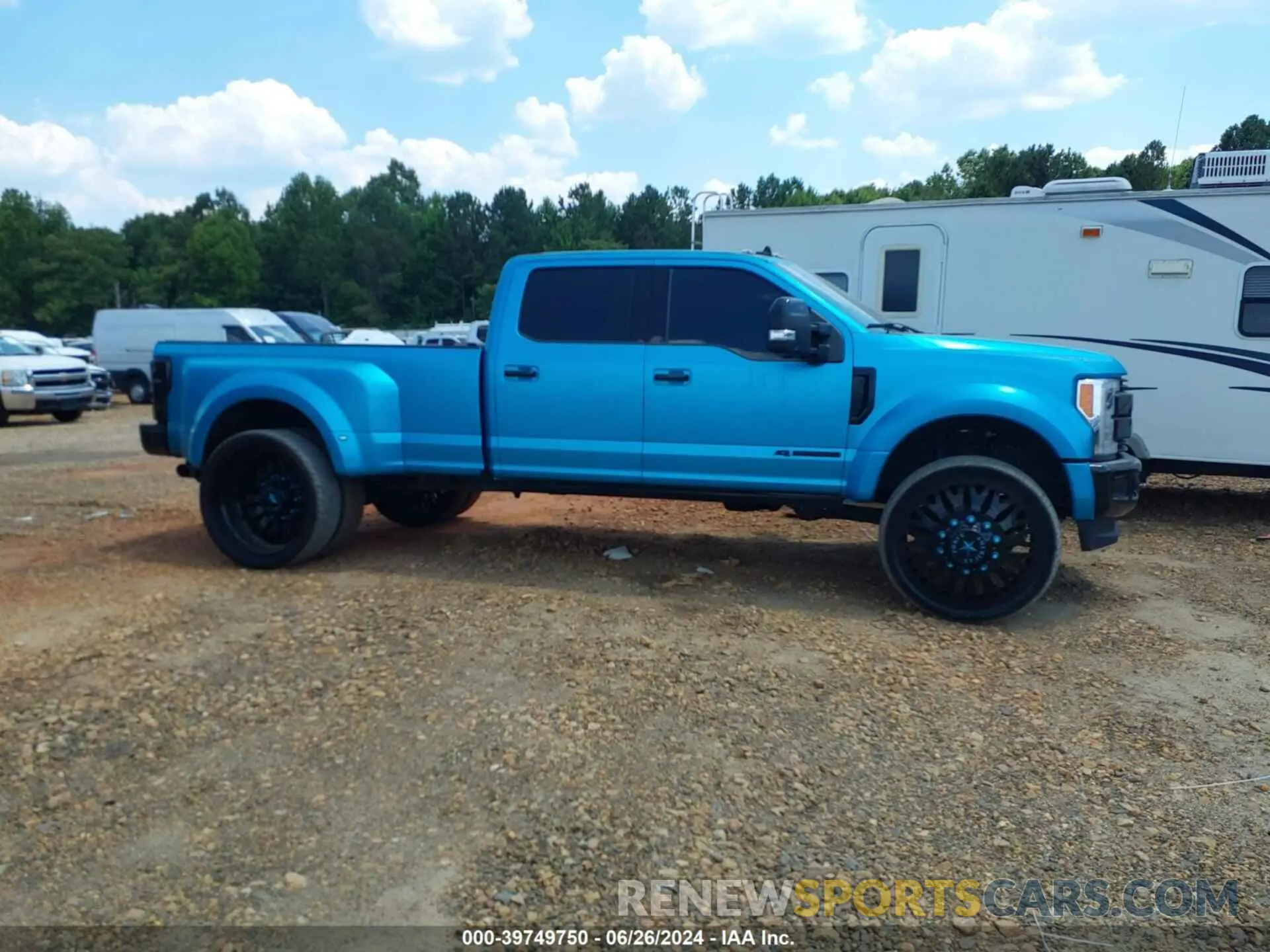 12 Photograph of a damaged car 1FT8W4DT1KEE08252 FORD F-450 2019