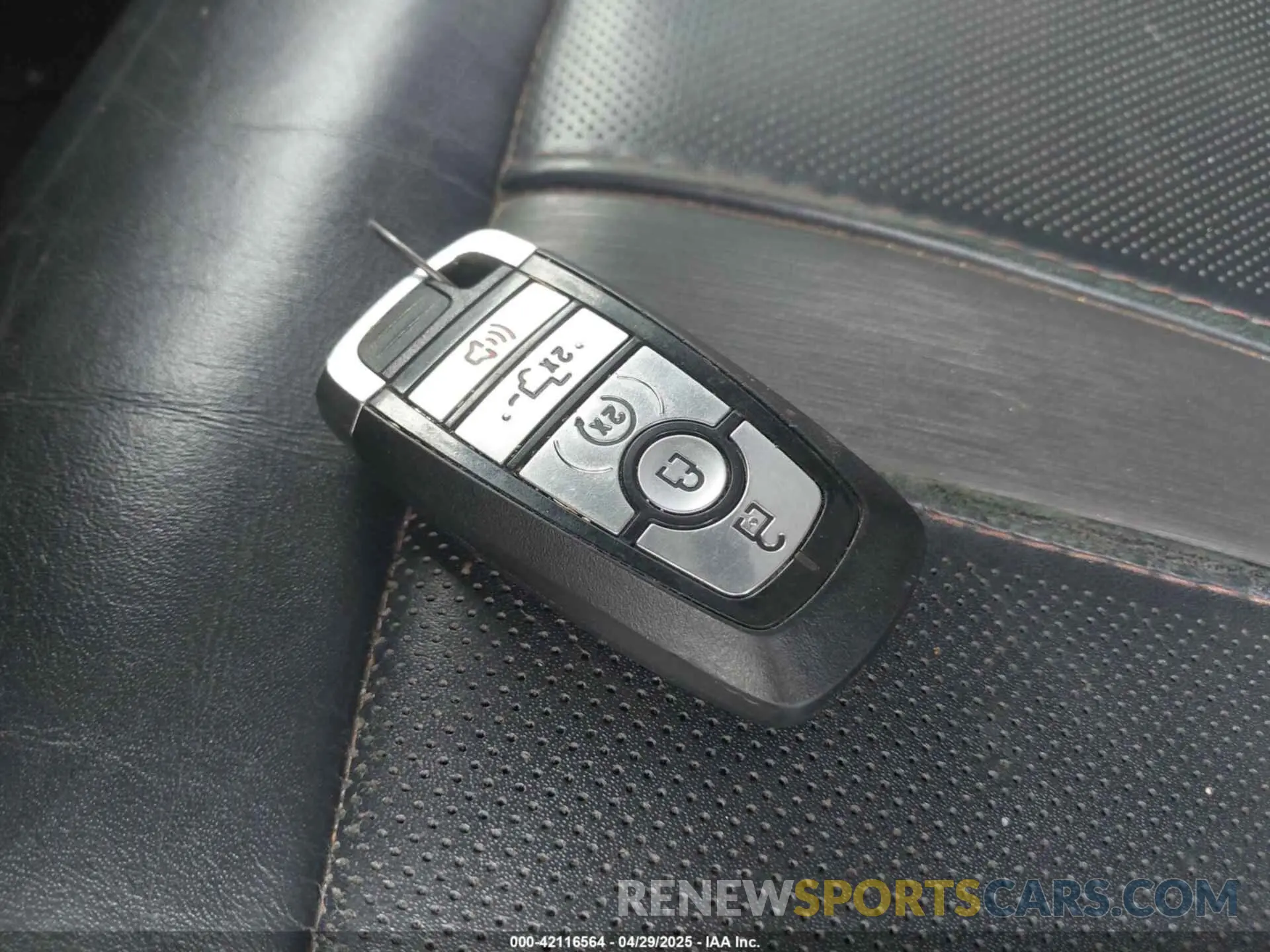 11 Photograph of a damaged car 1FT8W4DT8KEF64207 FORD F-450 2019
