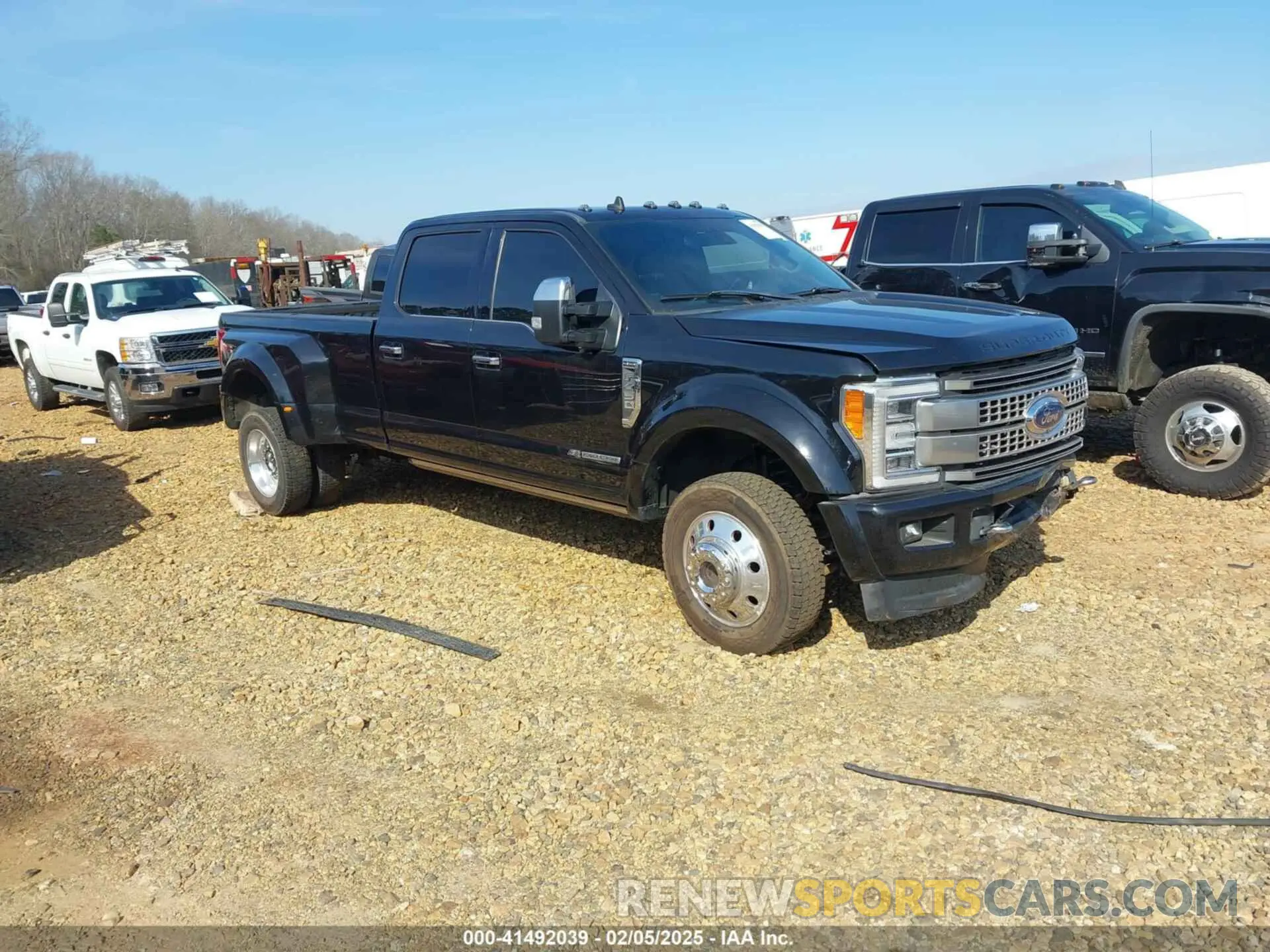 1 Photograph of a damaged car 1FT8W4DT9KED63268 FORD F-450 2019
