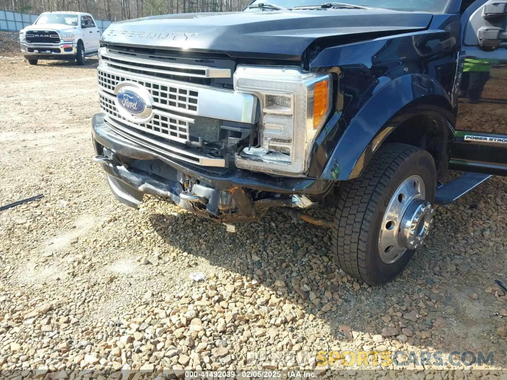 11 Photograph of a damaged car 1FT8W4DT9KED63268 FORD F-450 2019
