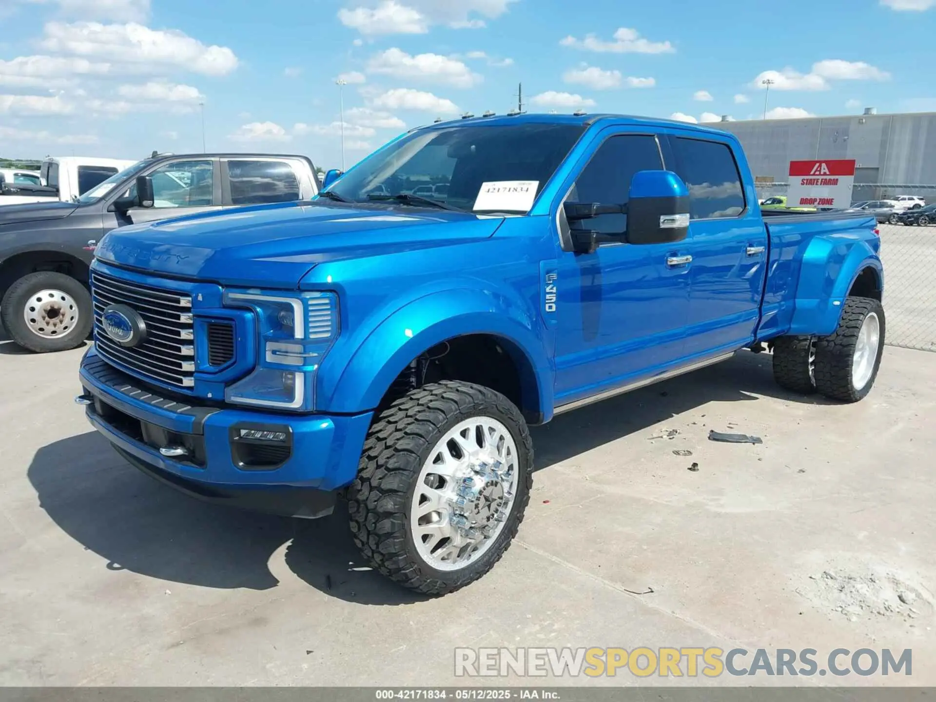 2 Photograph of a damaged car 1FT8W4DT8LEC42068 FORD F-450 2020
