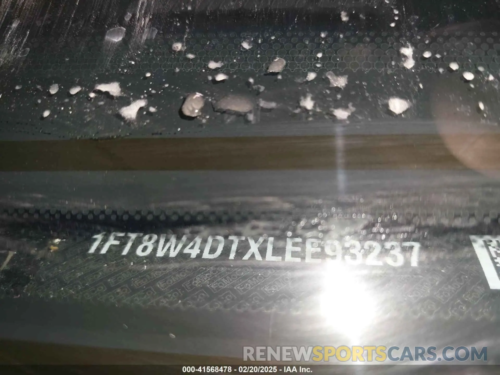 8 Photograph of a damaged car 1FT8W4DTXLEE93237 FORD F-450 2020