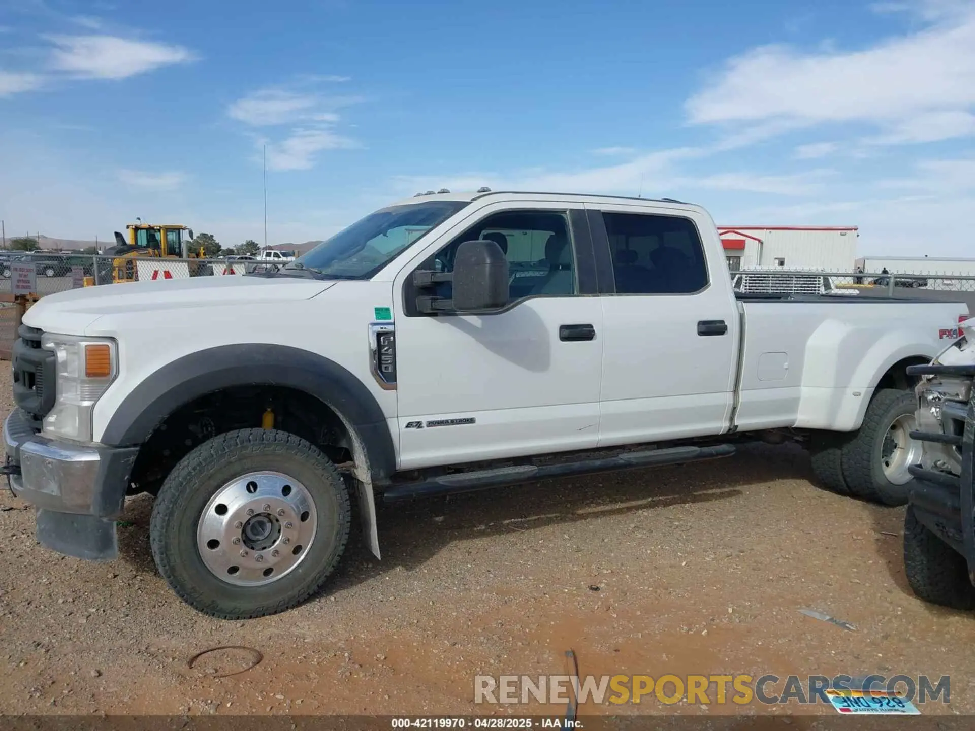 14 Photograph of a damaged car 1FT8W4DT0MED47852 FORD F-450 2021