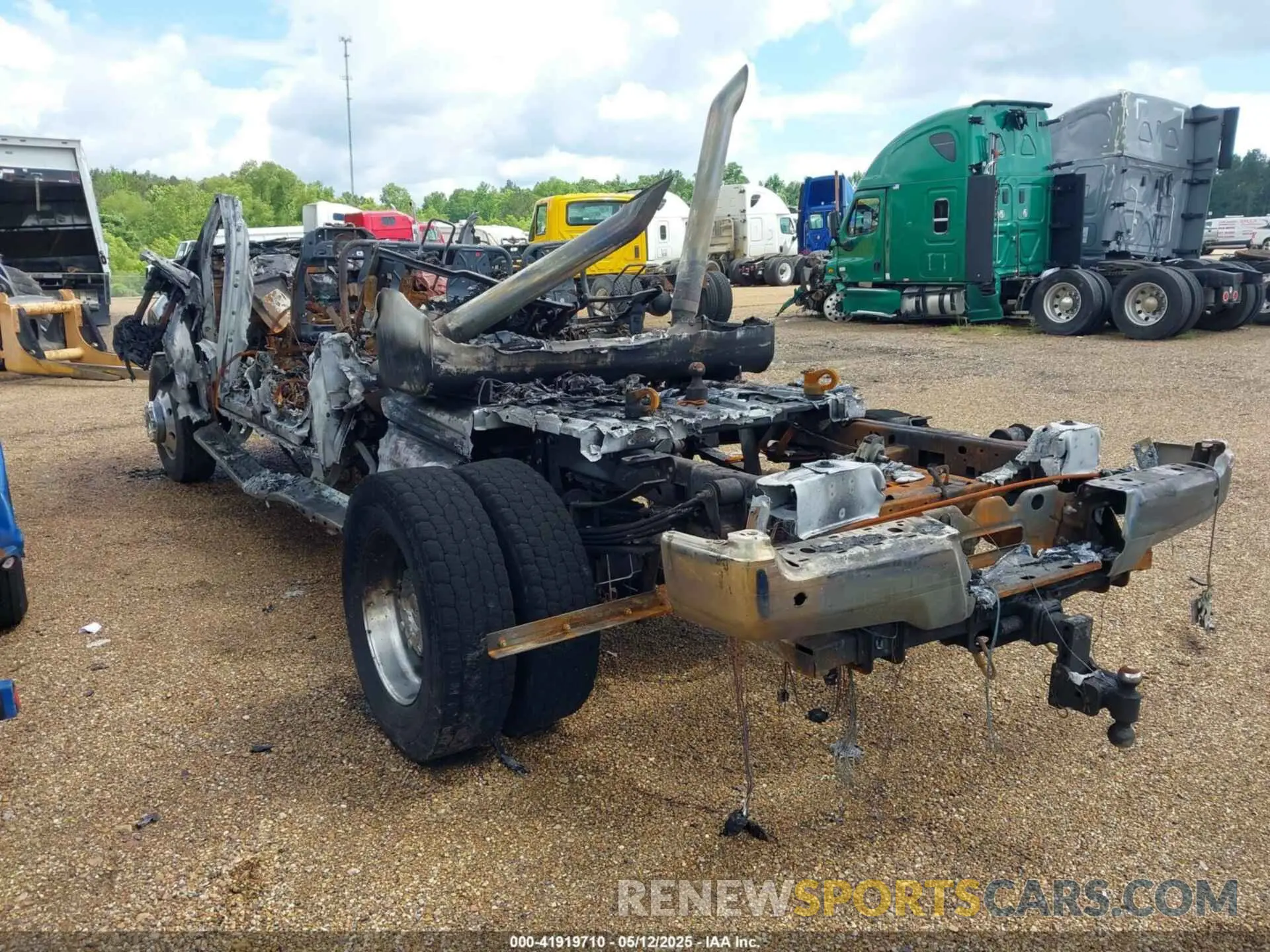 3 Photograph of a damaged car 1FT8W4DT1MEC37442 FORD F-450 2021