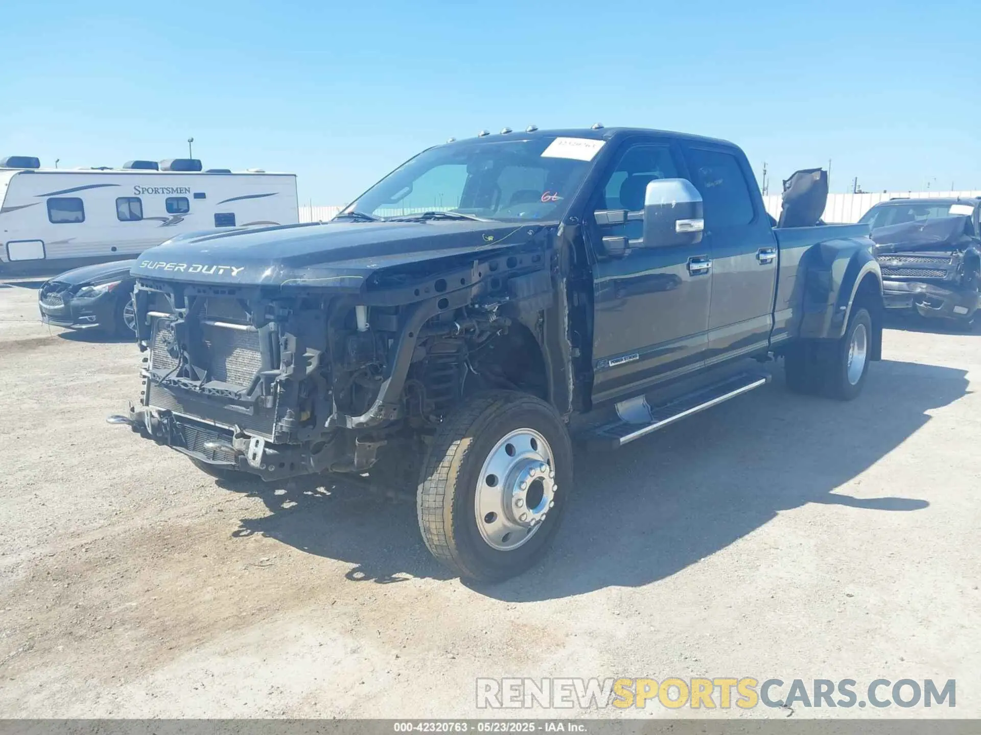 2 Photograph of a damaged car 1FT8W4DT0NED59517 FORD F-450 2022