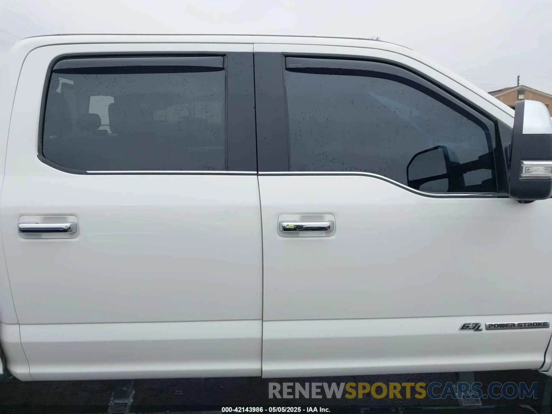 14 Photograph of a damaged car 1FT8W4DT3NED85898 FORD F-450 2022
