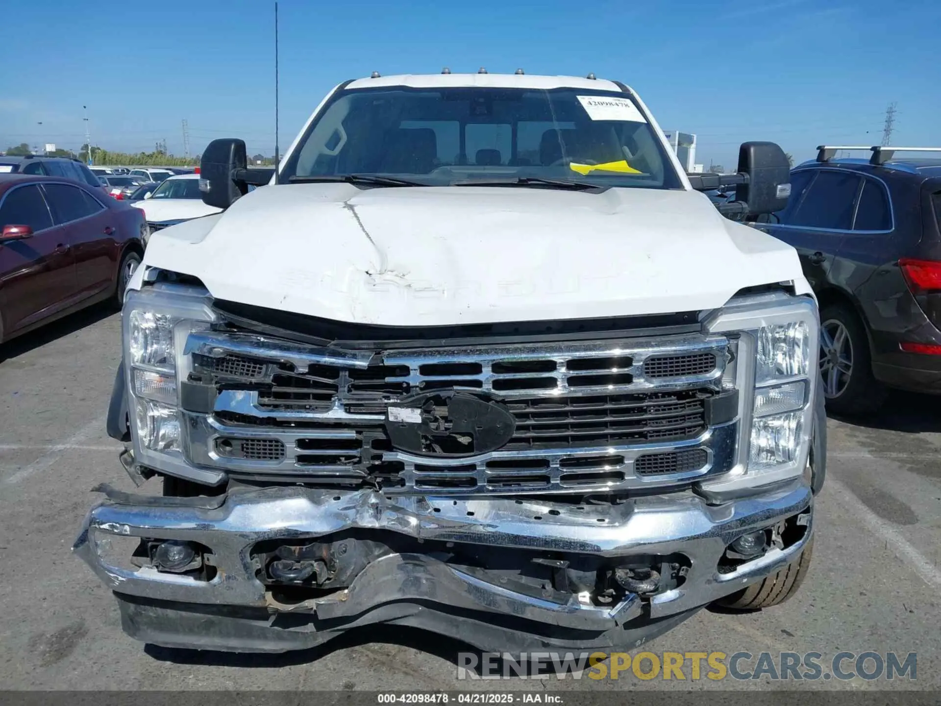 11 Photograph of a damaged car 1FT8W4DT9PEC25916 FORD F-450 2023