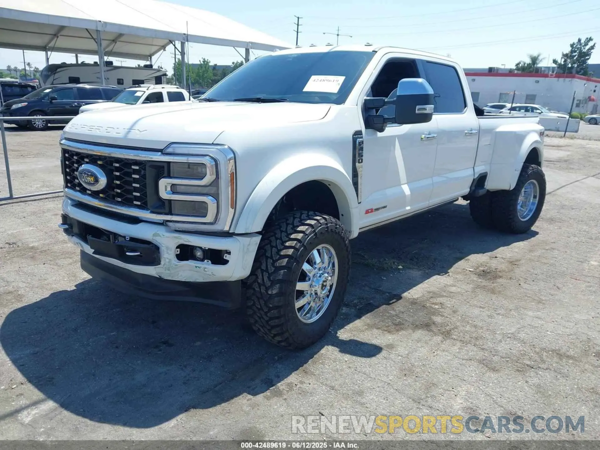 2 Photograph of a damaged car 1FT8W4DM7REF05832 FORD F-450 2024