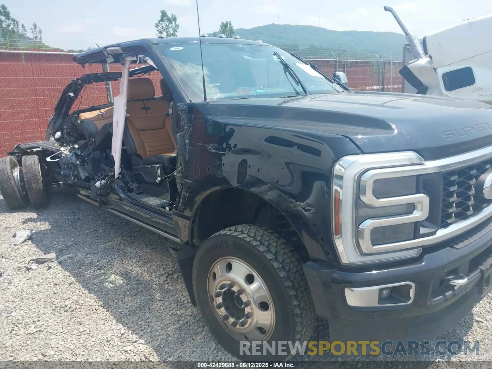 1 Photograph of a damaged car 1FT8W4DT9REF24843 FORD F-450 2024