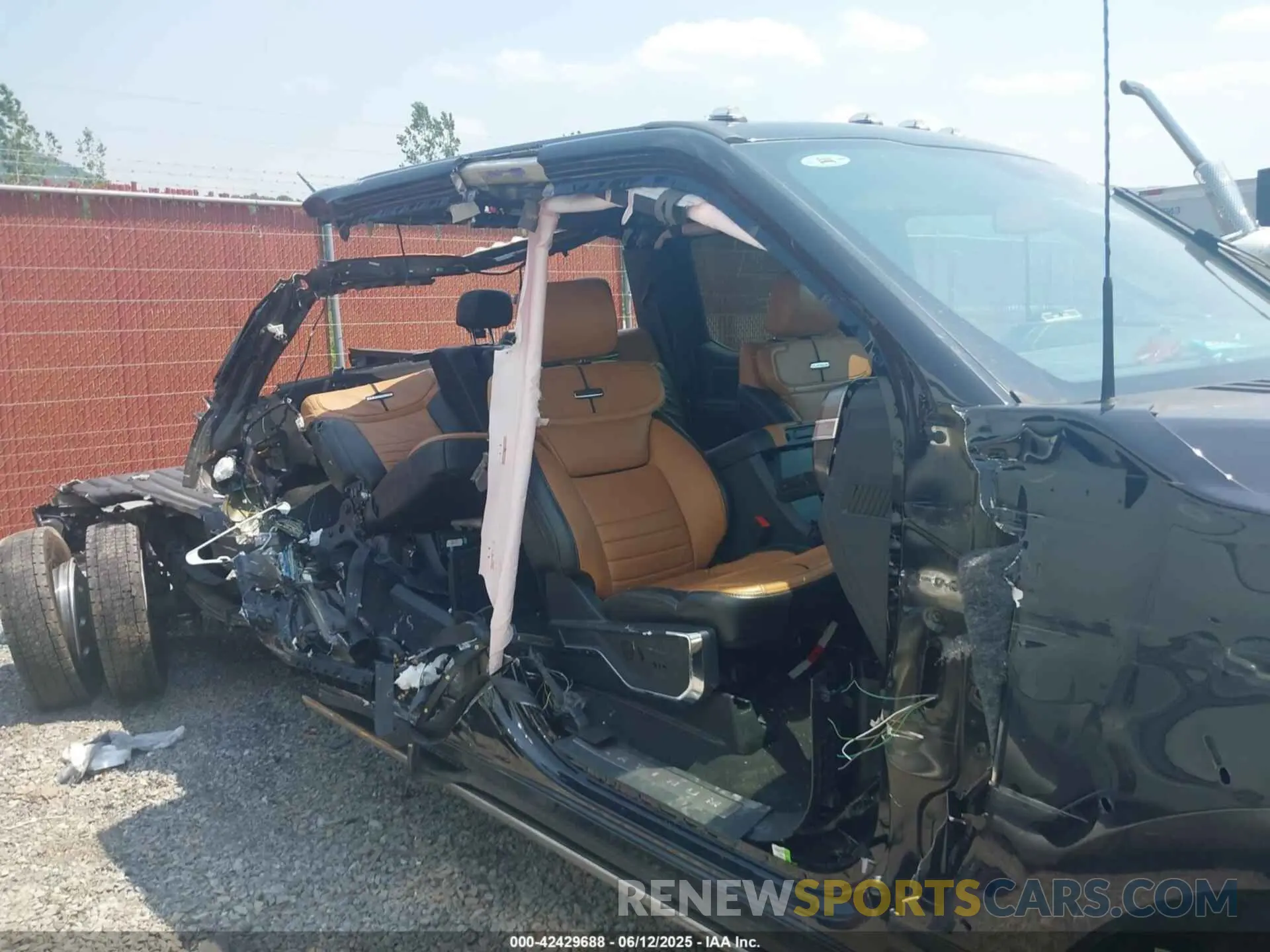 6 Photograph of a damaged car 1FT8W4DT9REF24843 FORD F-450 2024