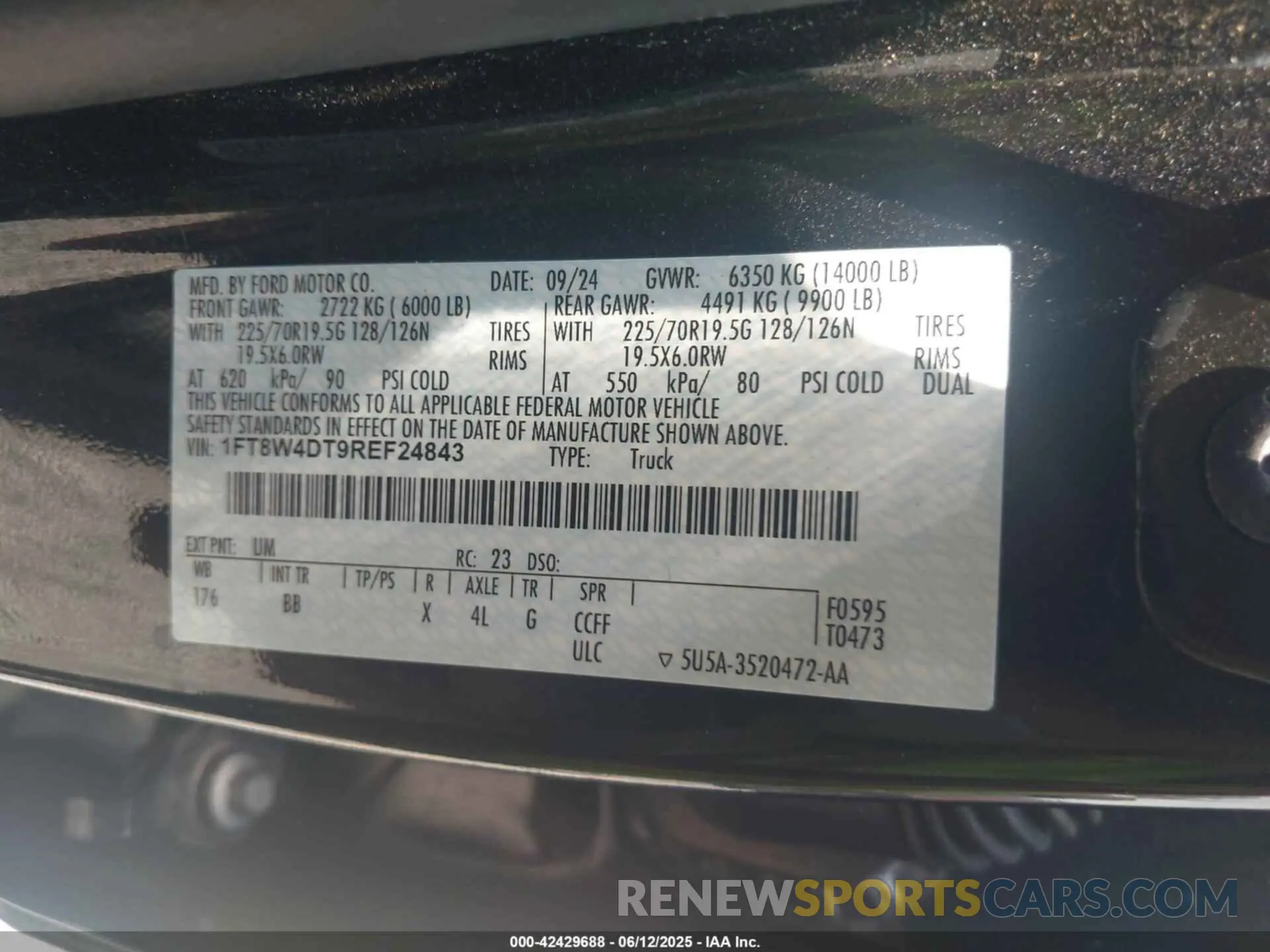 9 Photograph of a damaged car 1FT8W4DT9REF24843 FORD F-450 2024
