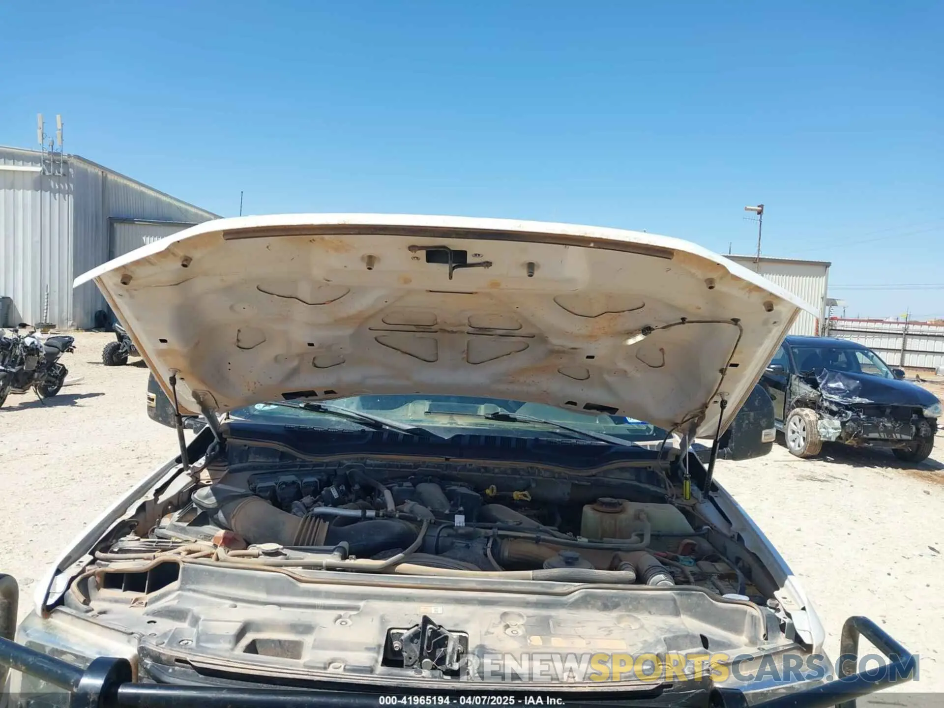 9 Photograph of a damaged car 1FD0W4HT8KEG48434 FORD F-450 CHASSIS 2019