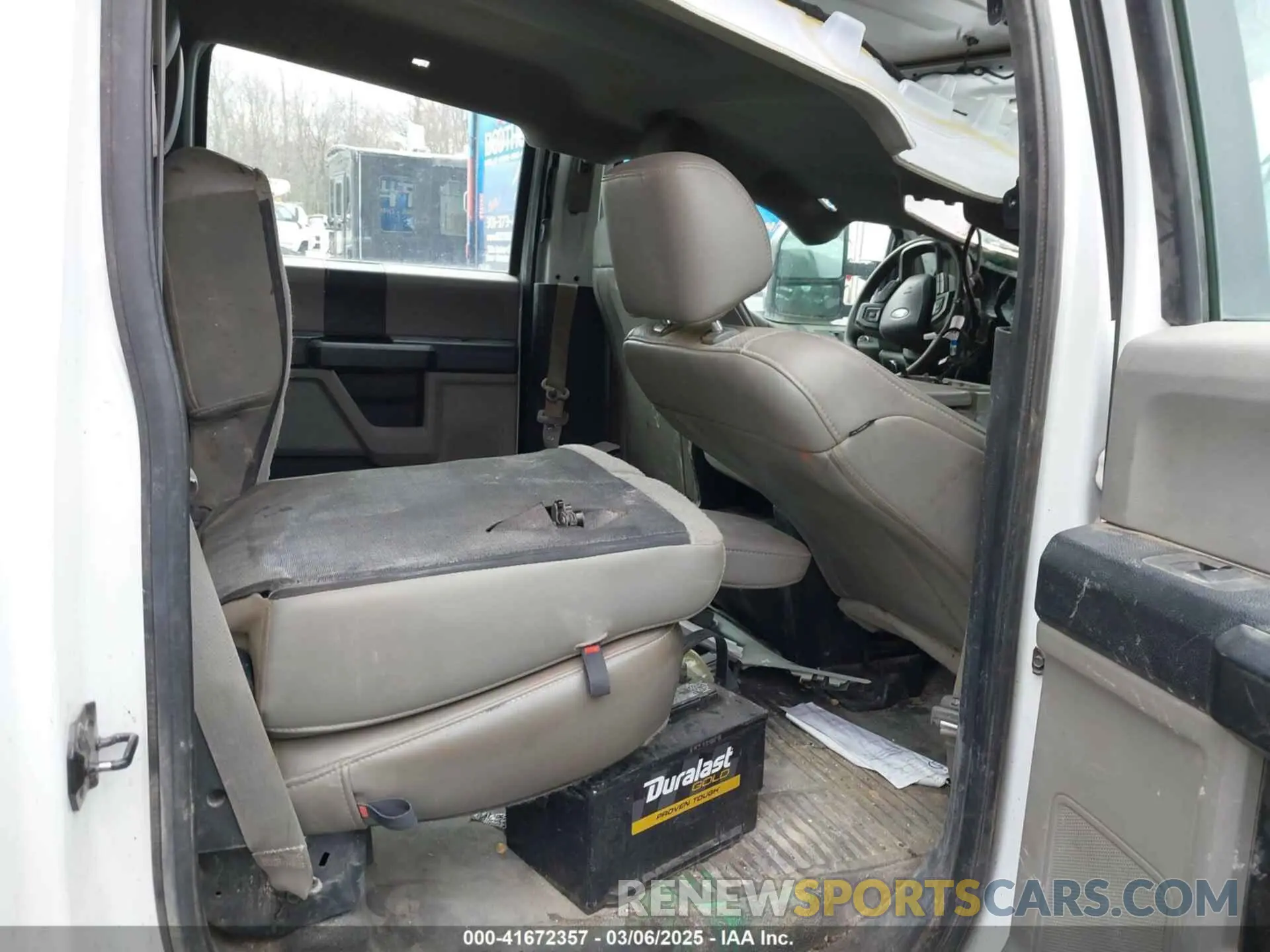 7 Photograph of a damaged car 1FD9W4HT0KEF85725 FORD F-450 CHASSIS 2019