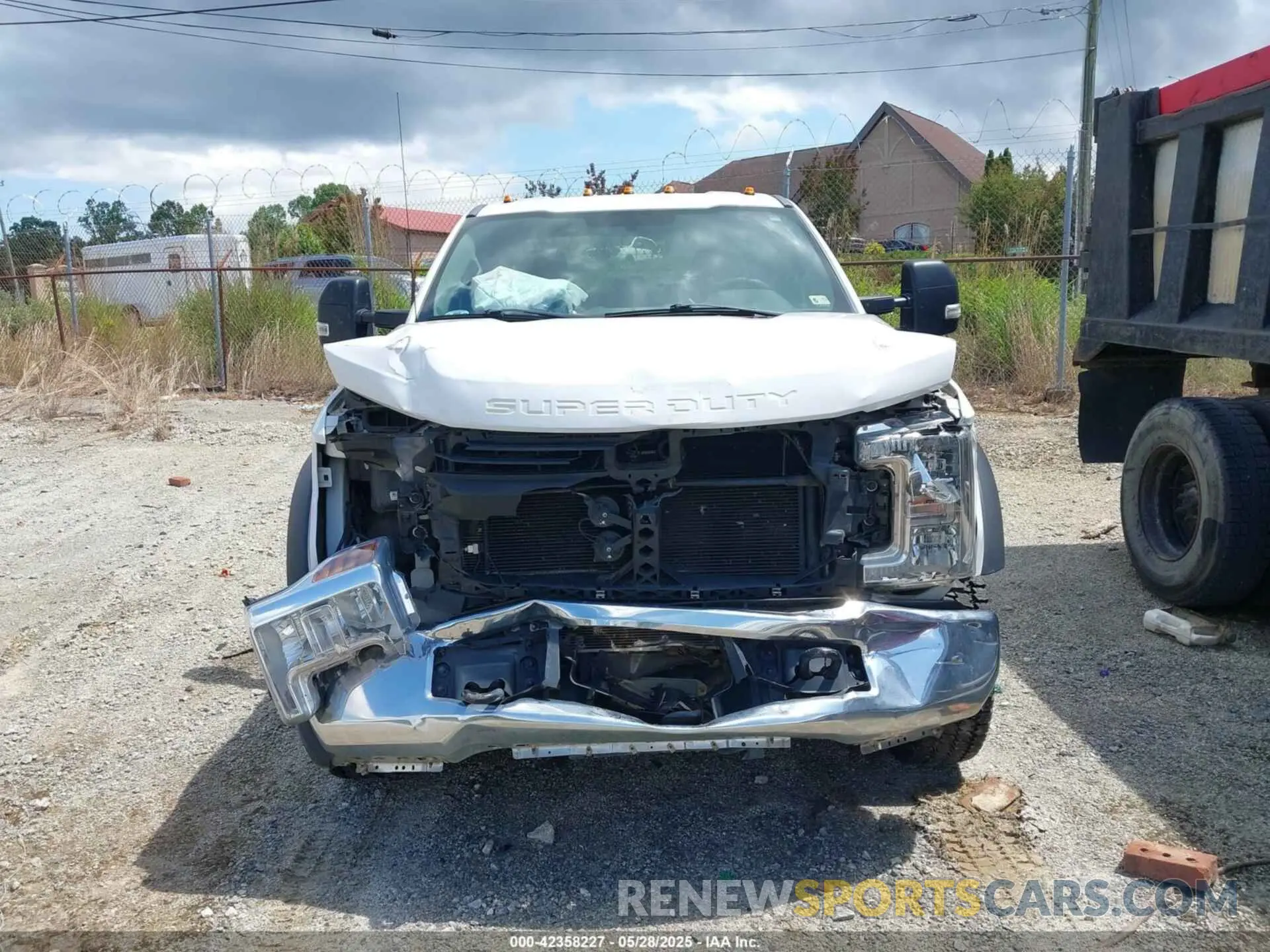 12 Photograph of a damaged car 1FD9X4HT0KEE68921 FORD F-450 CHASSIS 2019