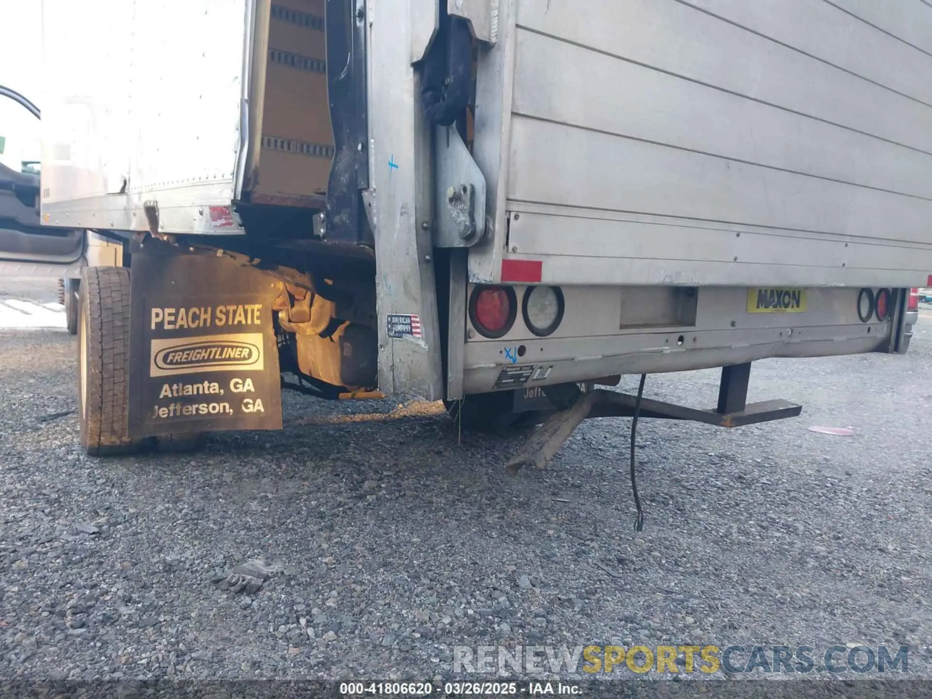 11 Photograph of a damaged car 1FDTF4GT9KEG06353 FORD F-450 CHASSIS 2019