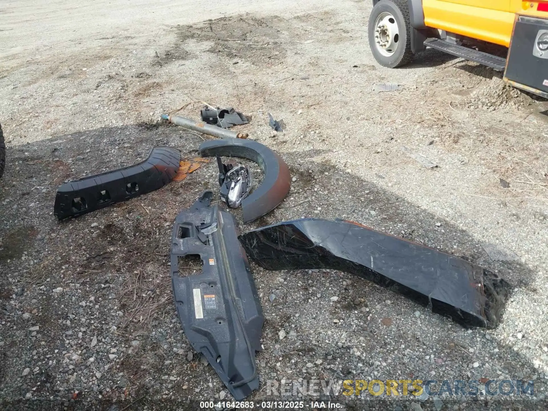 11 Photograph of a damaged car 1FDUF4GN2LED22666 FORD F-450 CHASSIS 2020