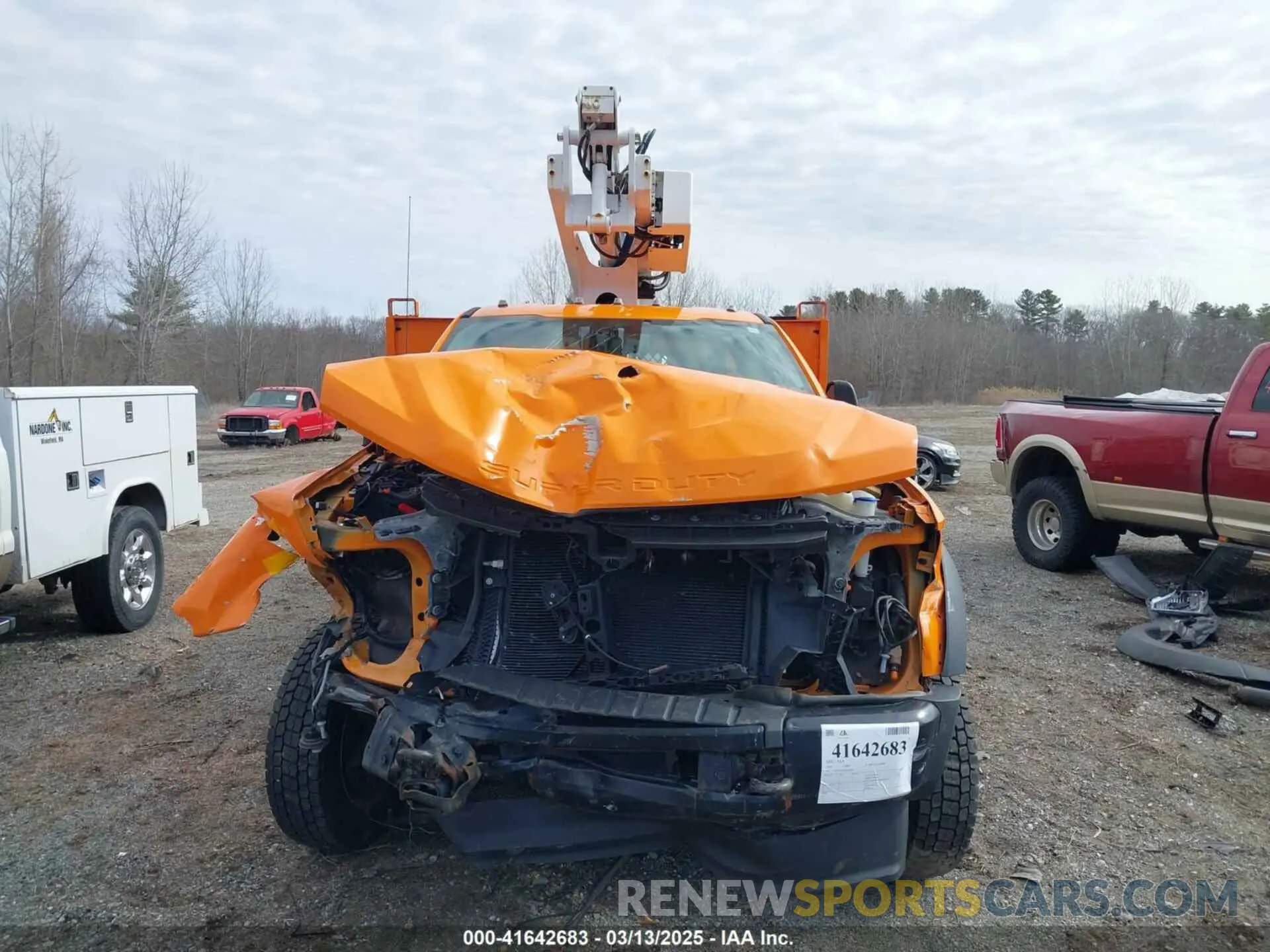 13 Photograph of a damaged car 1FDUF4GN2LED22666 FORD F-450 CHASSIS 2020