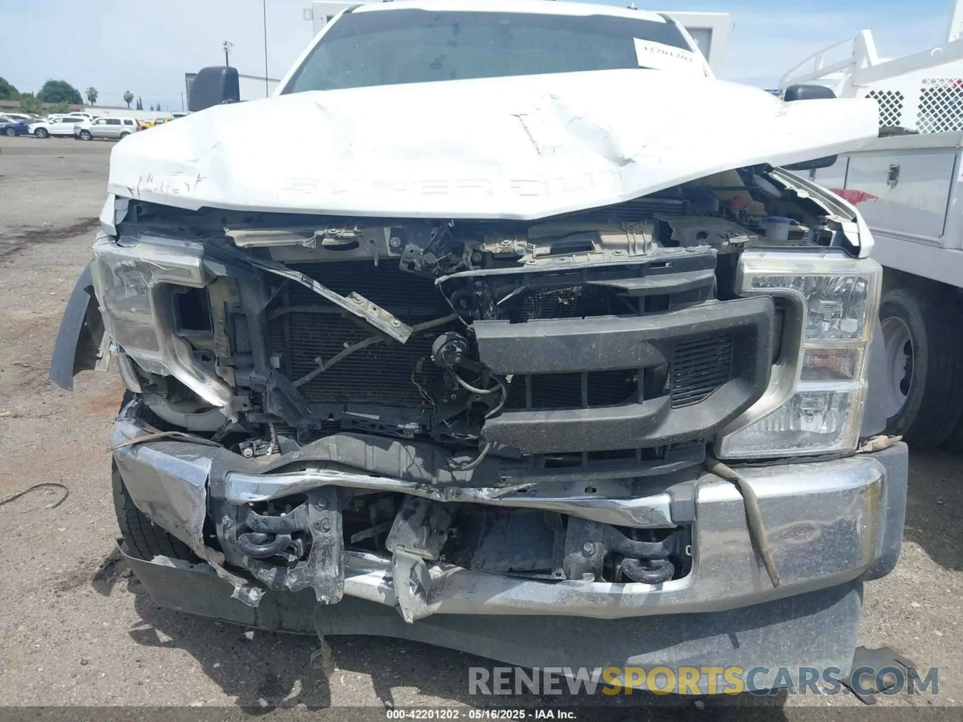 11 Photograph of a damaged car 1FDUF4HT7LDA04786 FORD F-450 CHASSIS 2020
