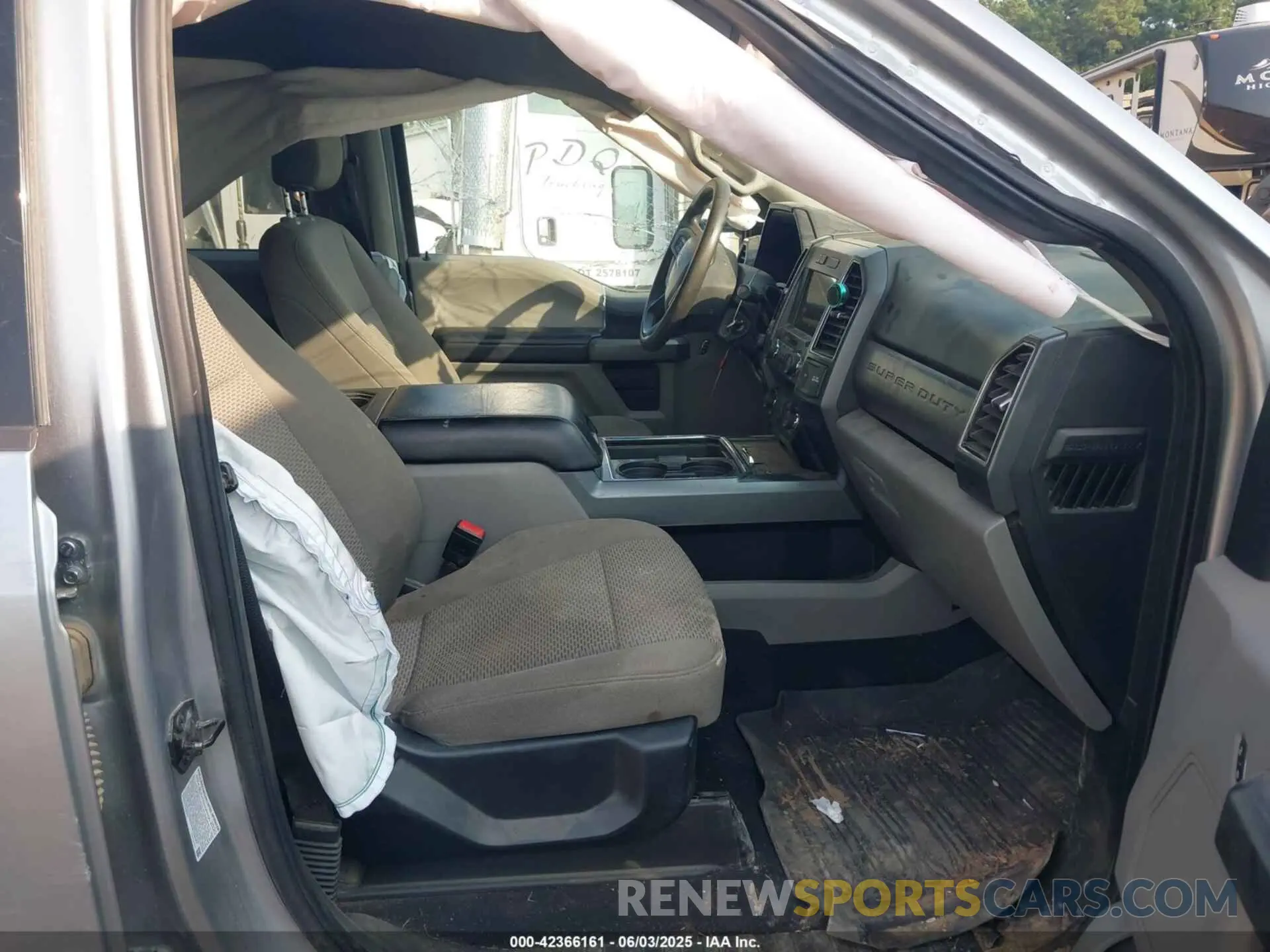 7 Photograph of a damaged car 1FD0W4HT8MEC42382 FORD F-450 CHASSIS 2021