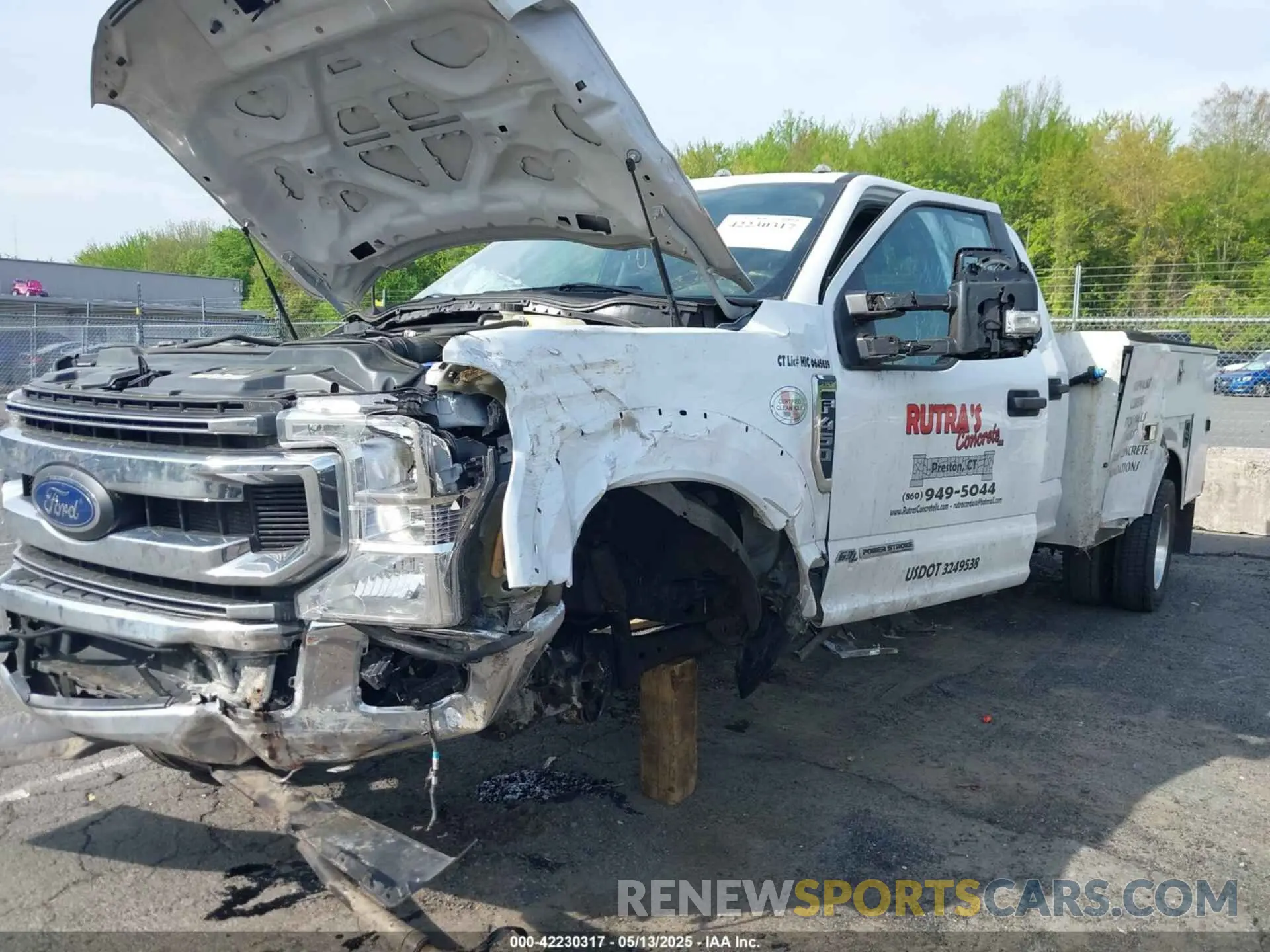 11 Photograph of a damaged car 1FD0W4HT0NED09316 FORD F-450 CHASSIS 2022