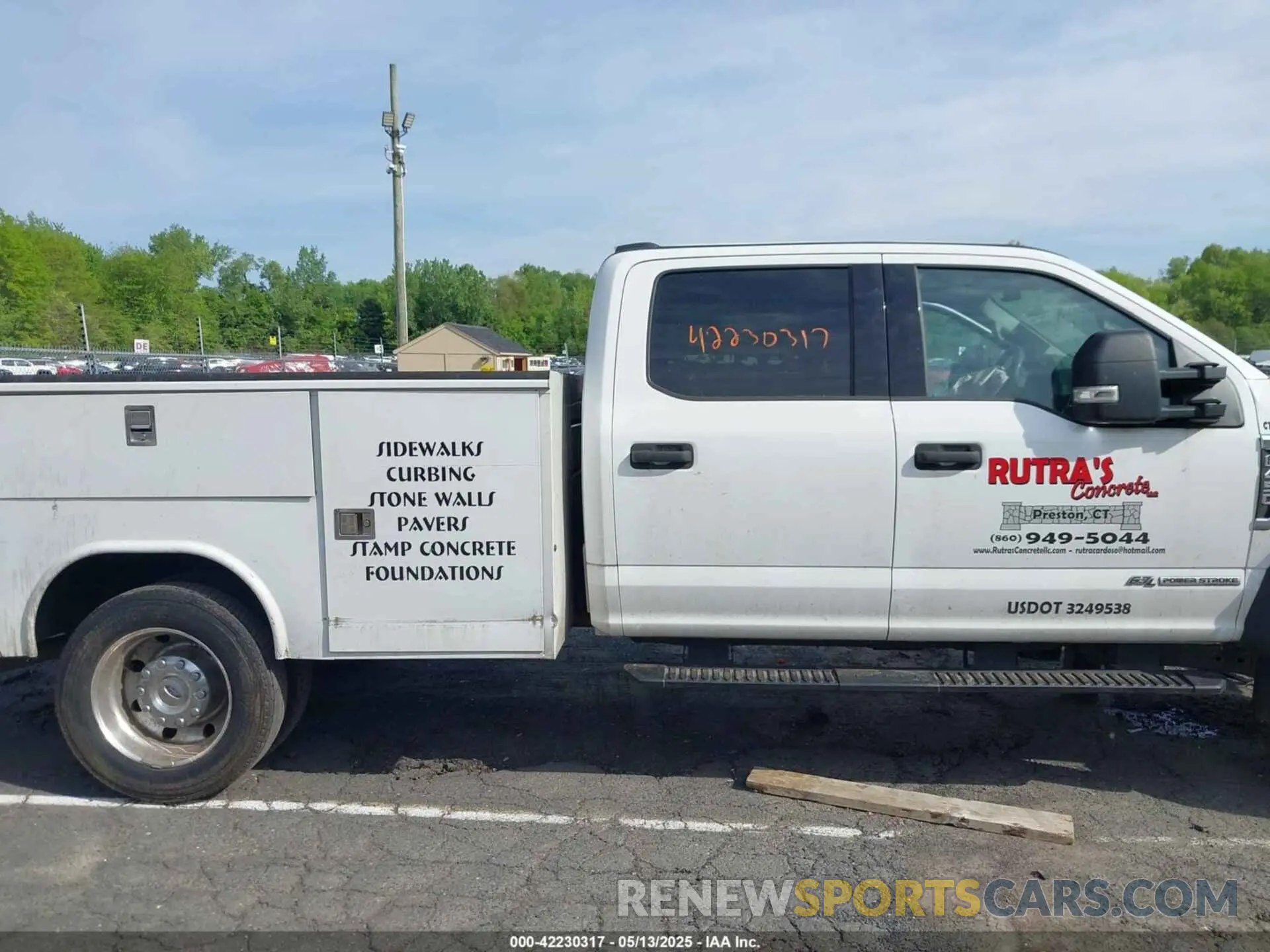 13 Photograph of a damaged car 1FD0W4HT0NED09316 FORD F-450 CHASSIS 2022