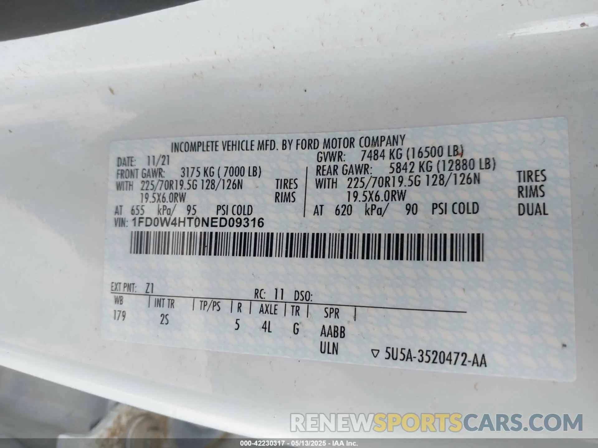 8 Photograph of a damaged car 1FD0W4HT0NED09316 FORD F-450 CHASSIS 2022