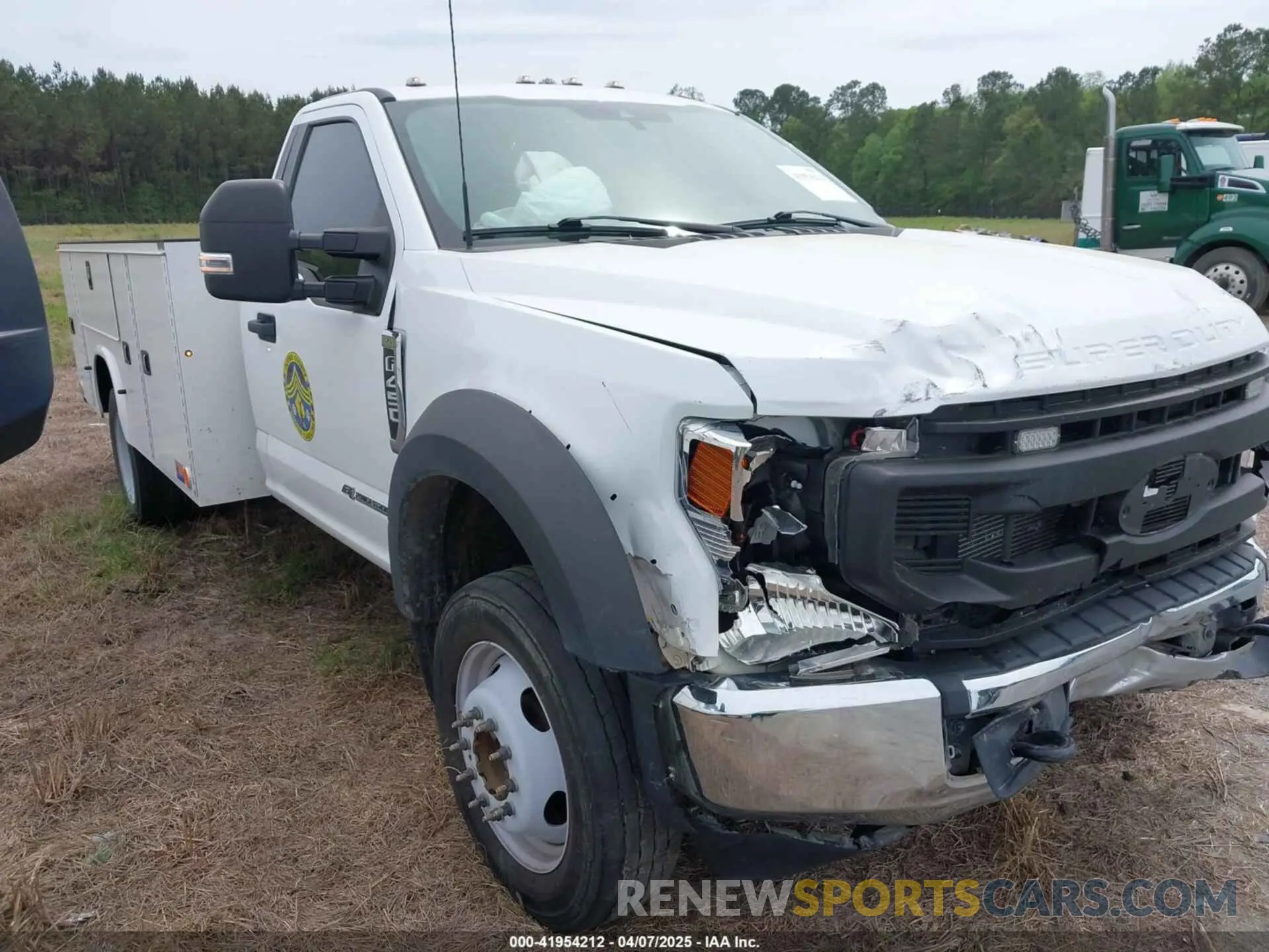 1 Photograph of a damaged car 1FDUF4HT9NDA25030 FORD F-450 CHASSIS 2022