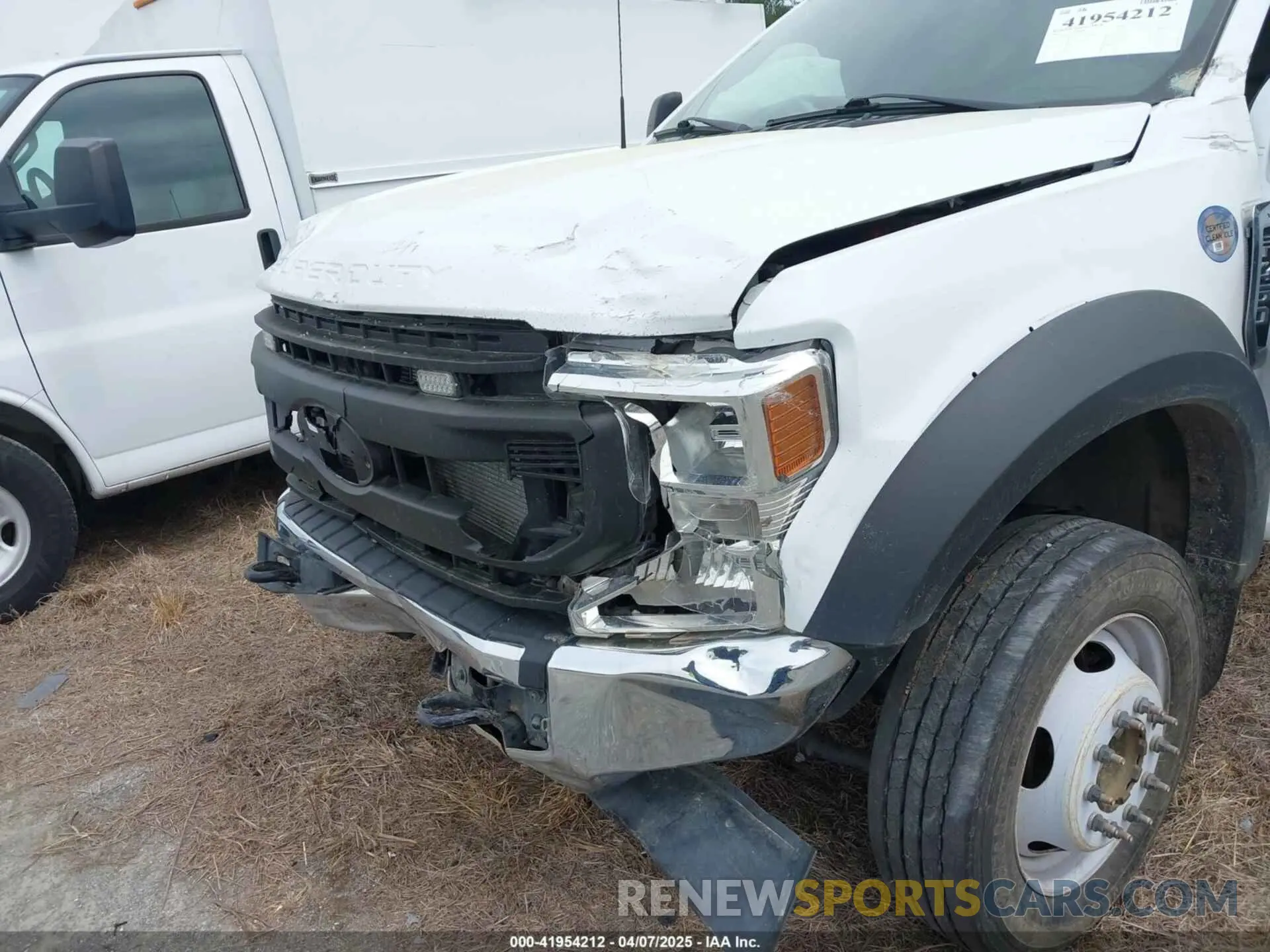 11 Photograph of a damaged car 1FDUF4HT9NDA25030 FORD F-450 CHASSIS 2022