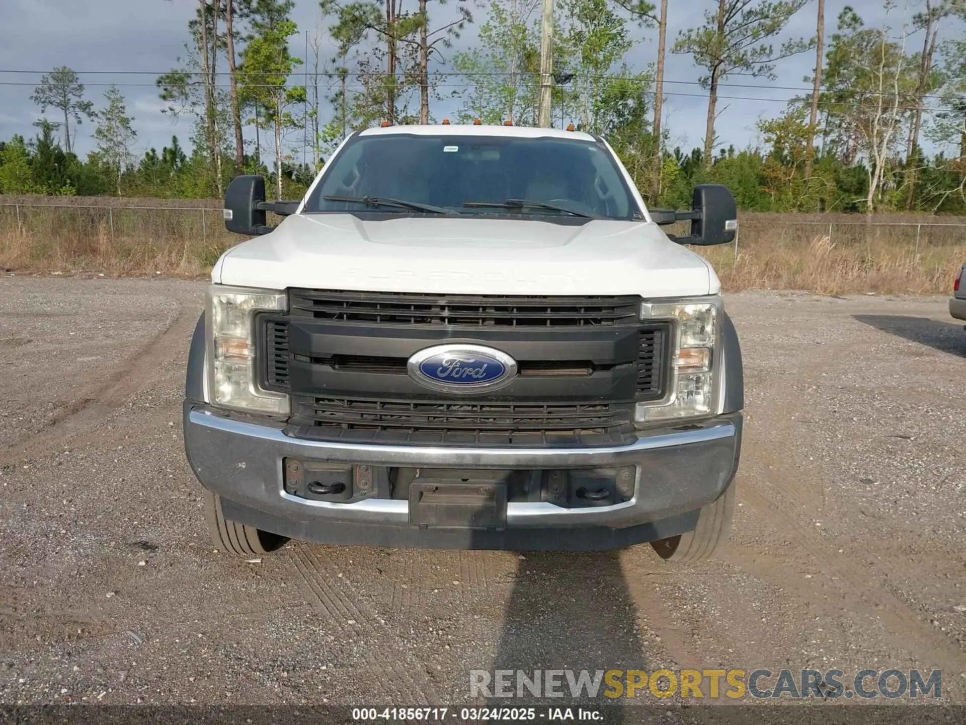 12 Photograph of a damaged car 1FD0W5GT0KEG57605 FORD F-550 CHASSIS 2019