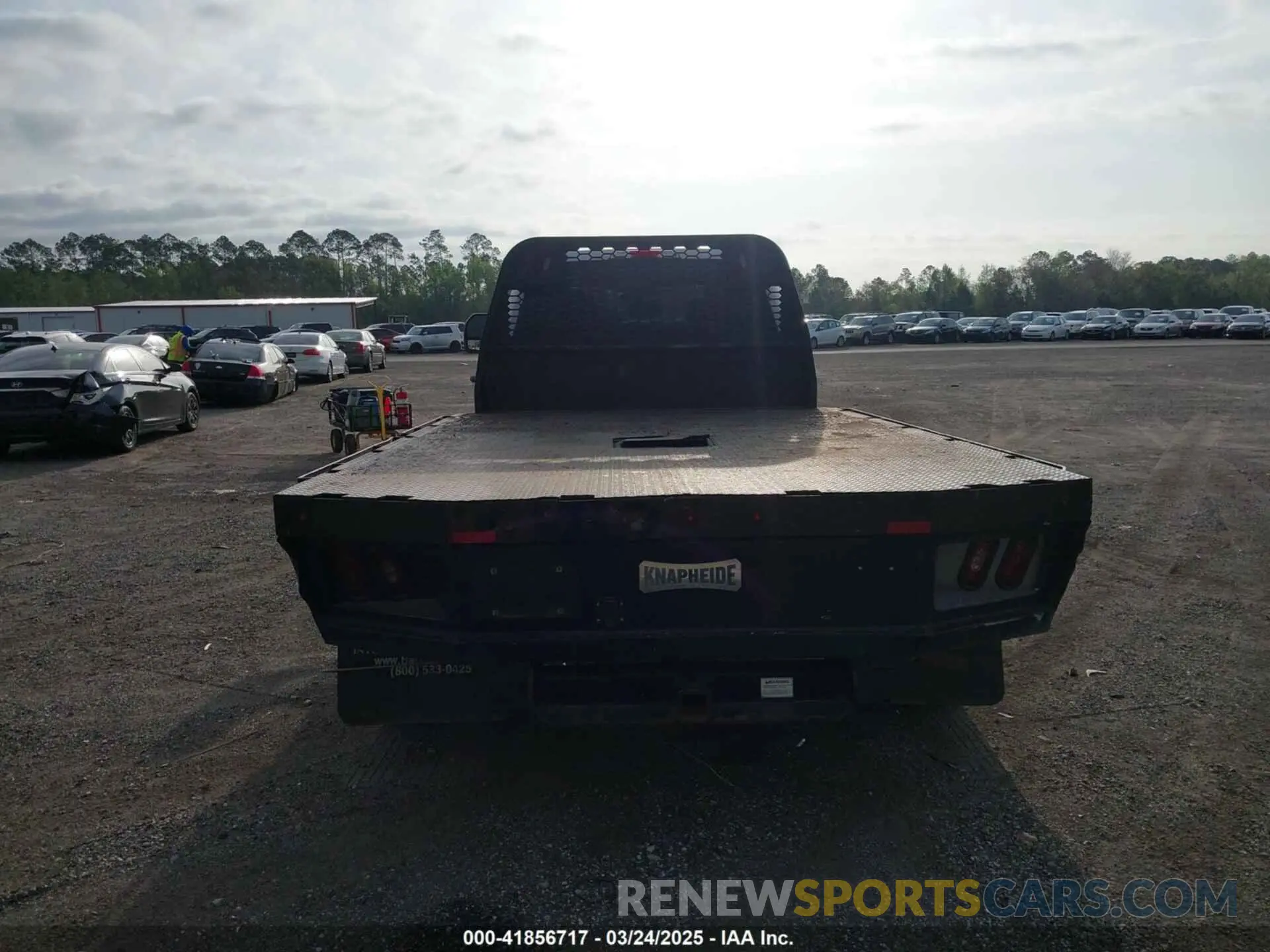 15 Photograph of a damaged car 1FD0W5GT0KEG57605 FORD F-550 CHASSIS 2019